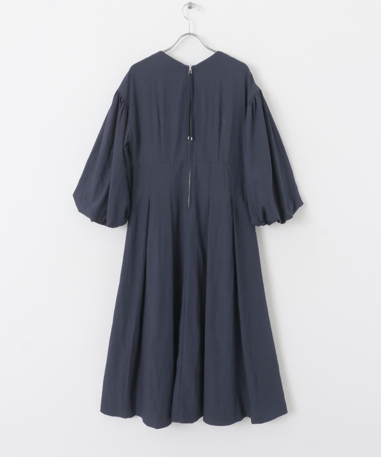 ボリュームスリーブタックワンピース NAVY FREE