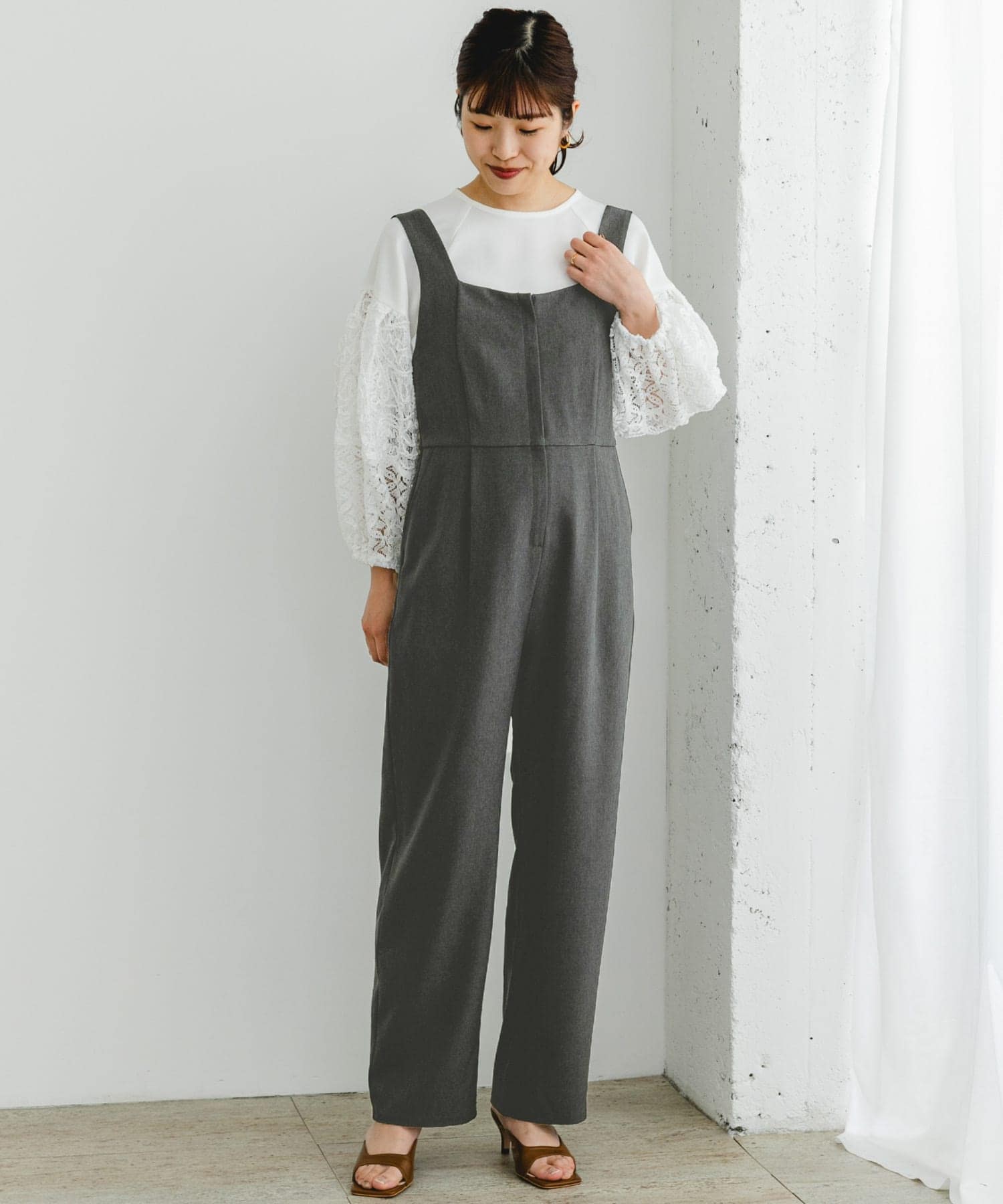 身長：163cm サイズ：38