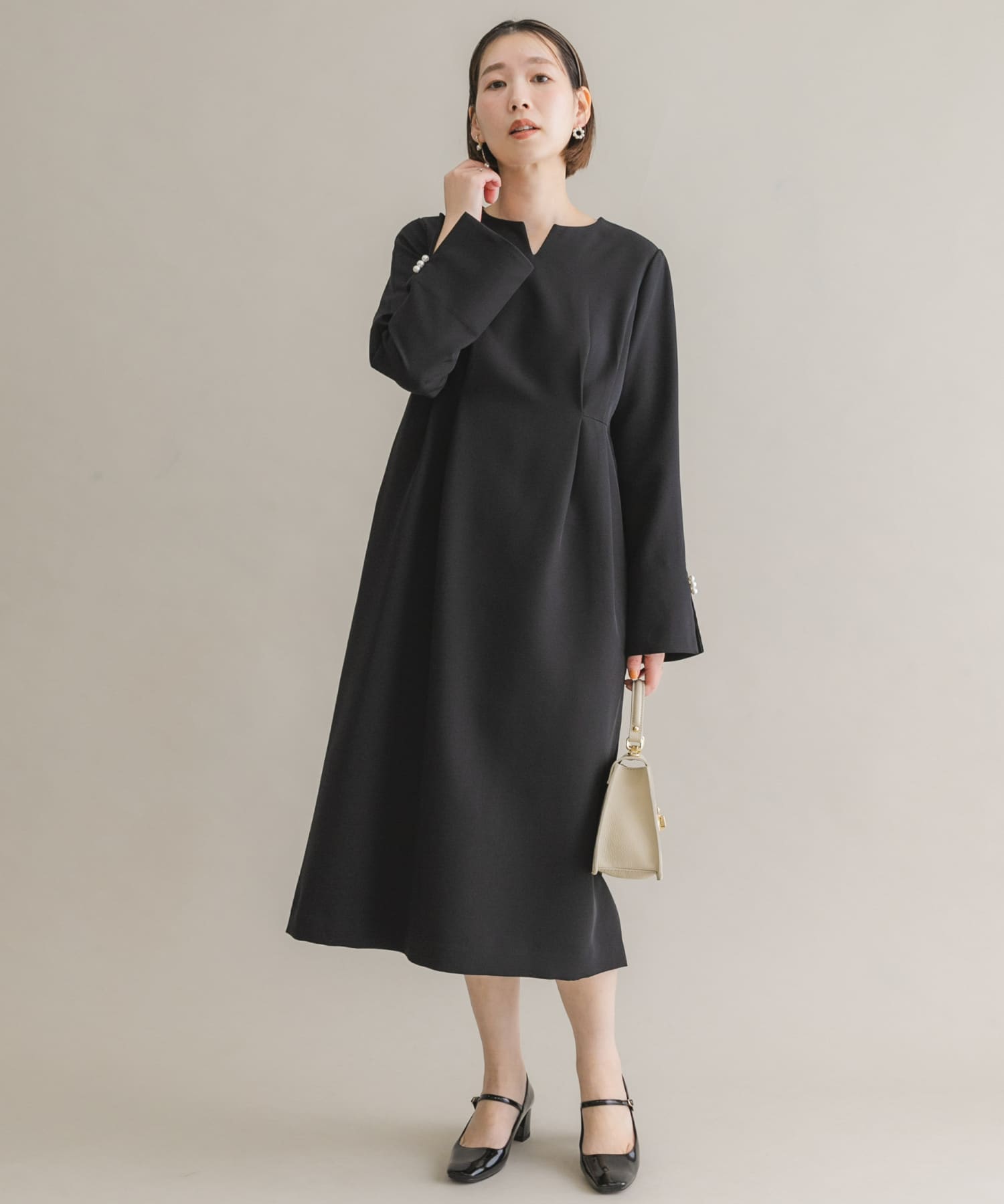 身長：164cm サイズ：38