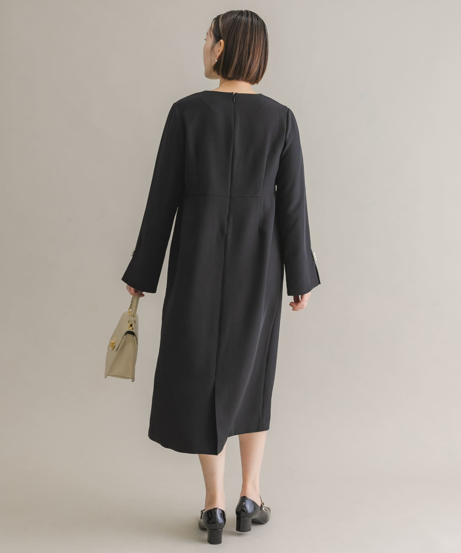 身長：164cm サイズ：38