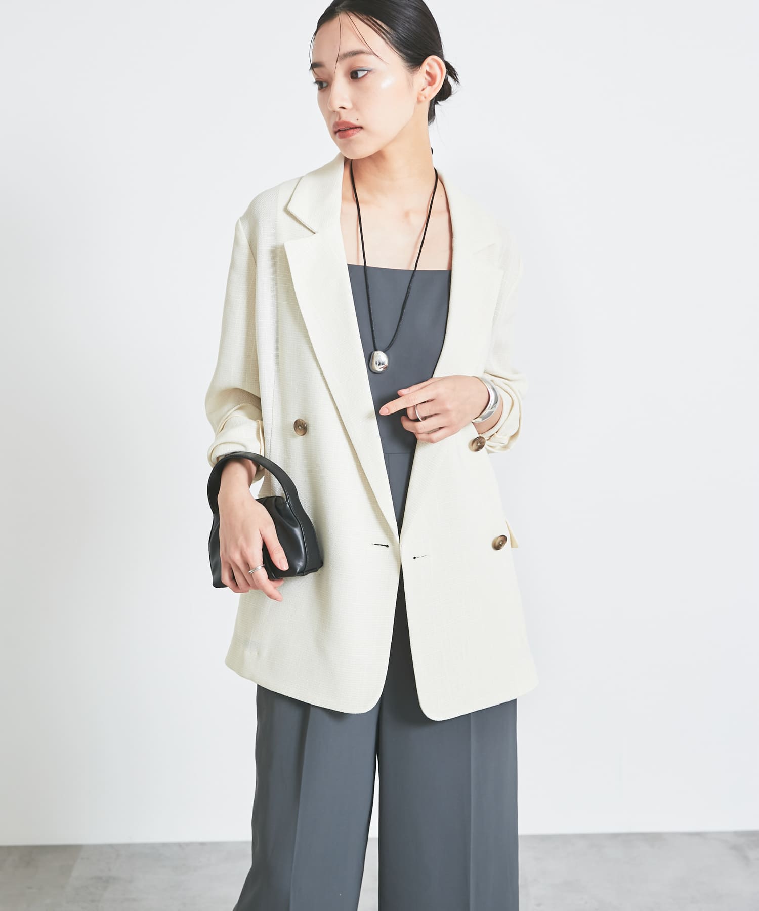 beige×off