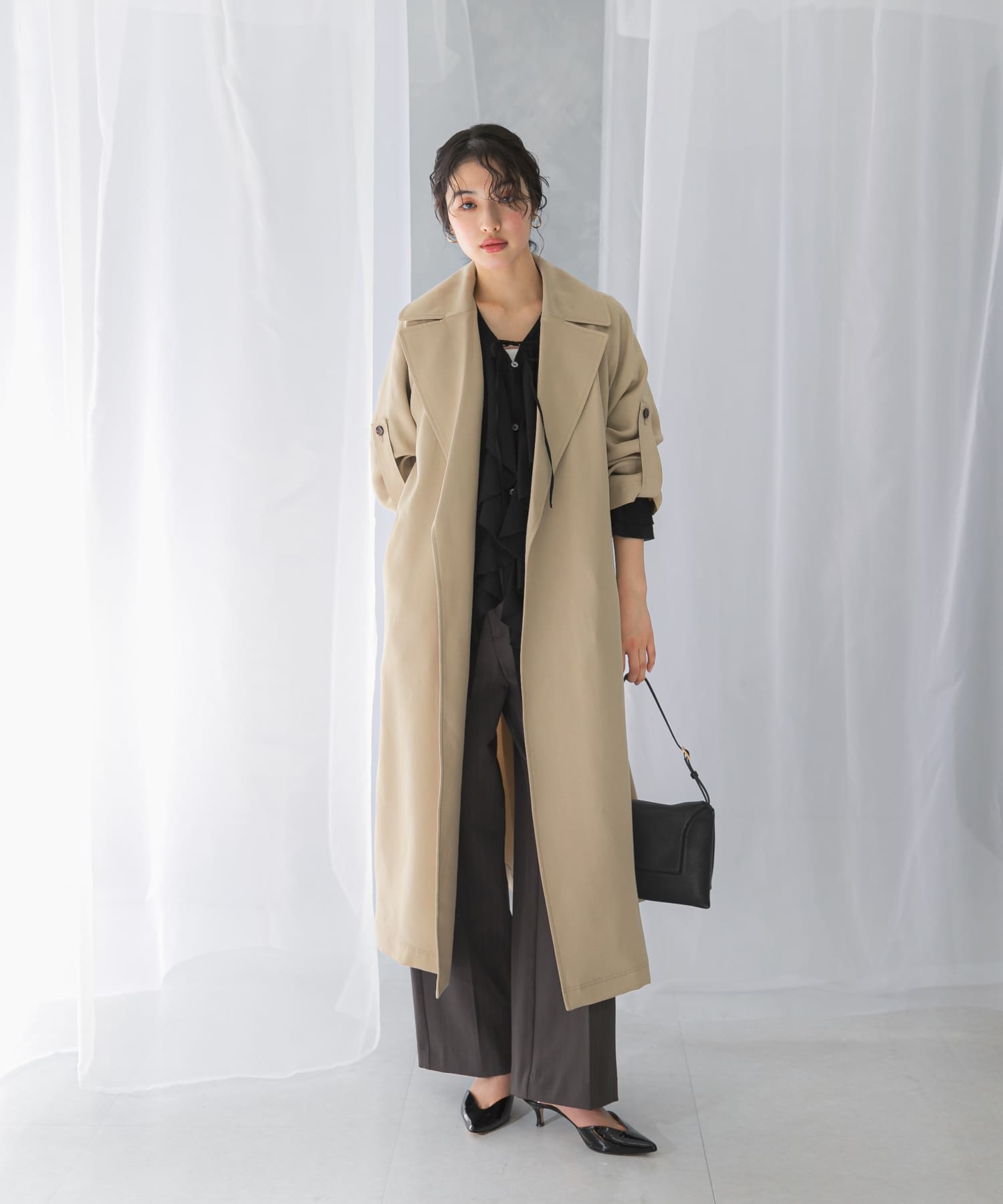 beige