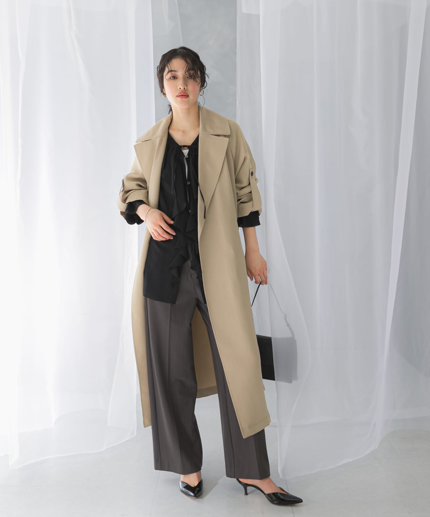 beige