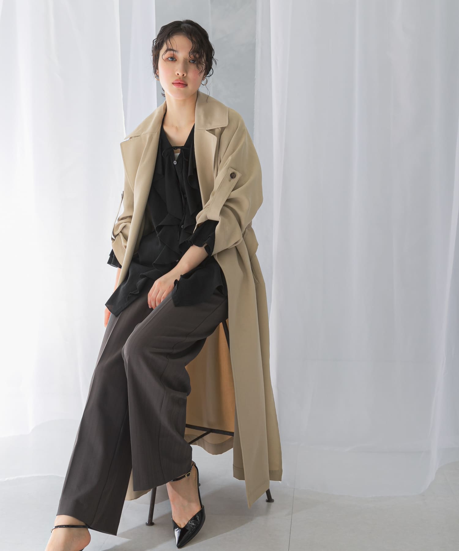 beige