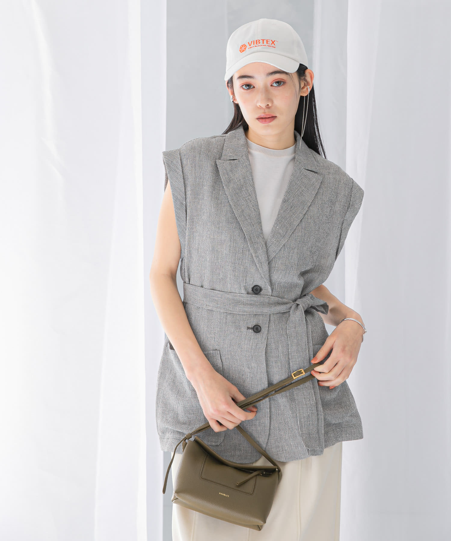 off×black
