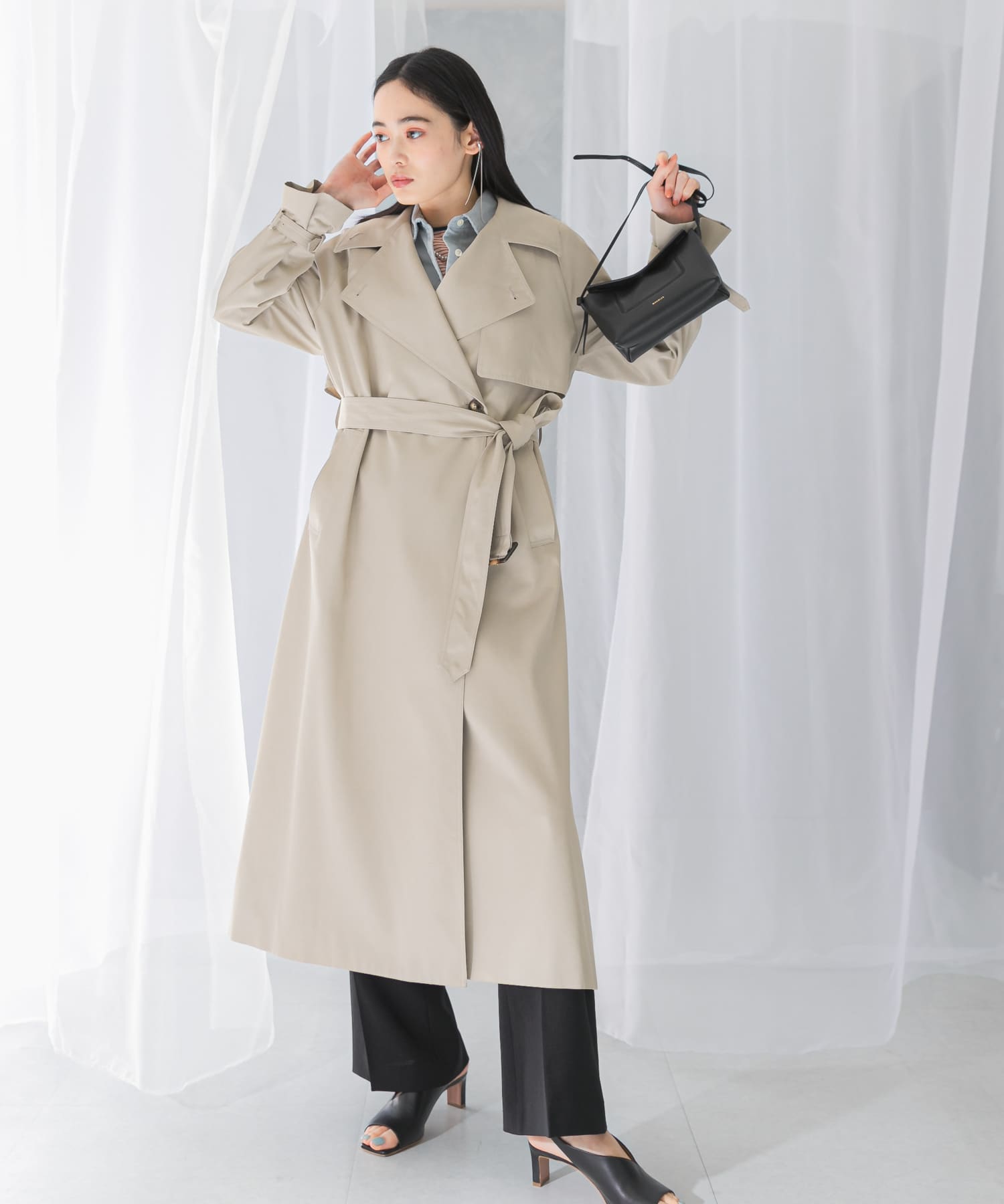 撥水オーバートレンチコート