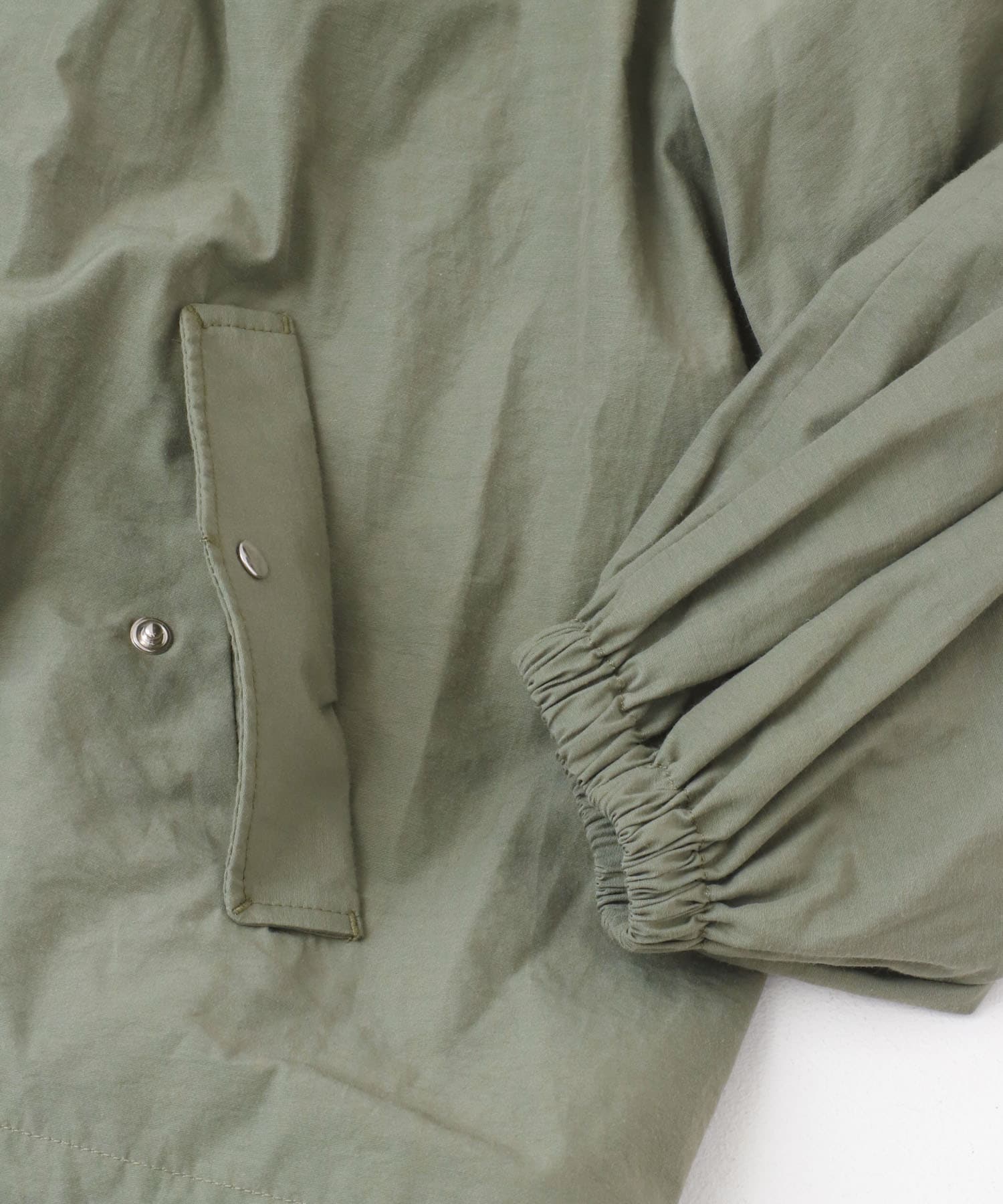 L/KHAKI