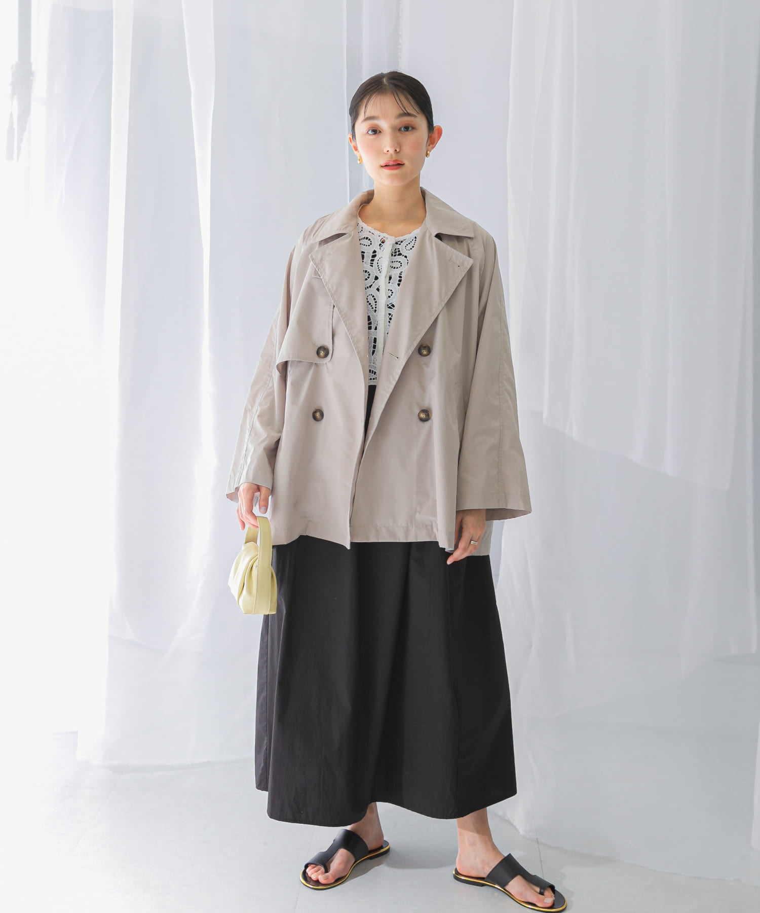 L/BEIGE