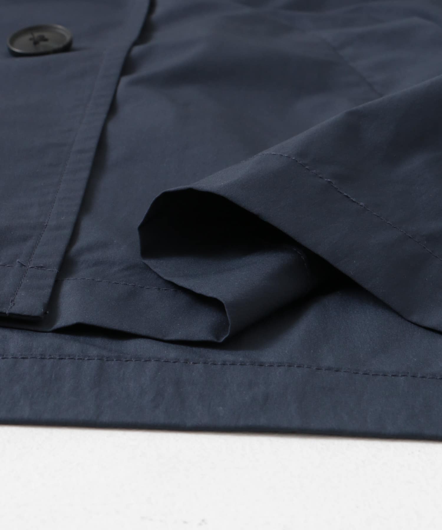 『WEB/一部店舗限定』撥水ショートトレンチコート NAVY FREE