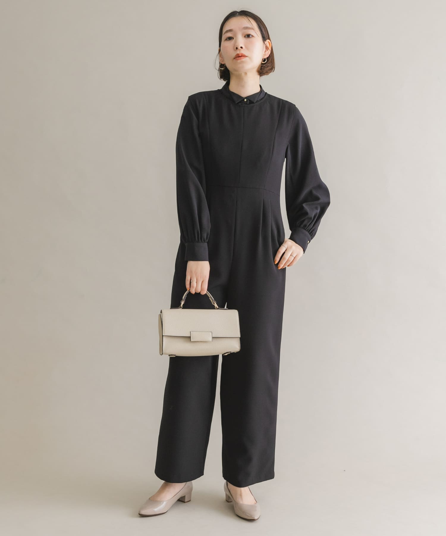 身長：164cm サイズ：38