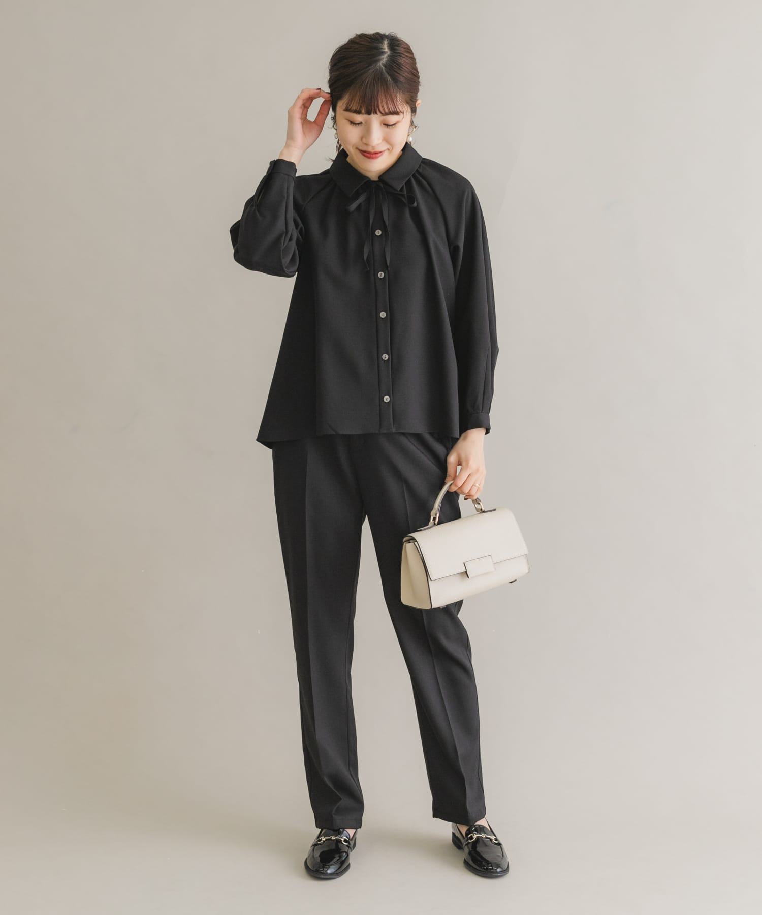 身長：163cm サイズ：38