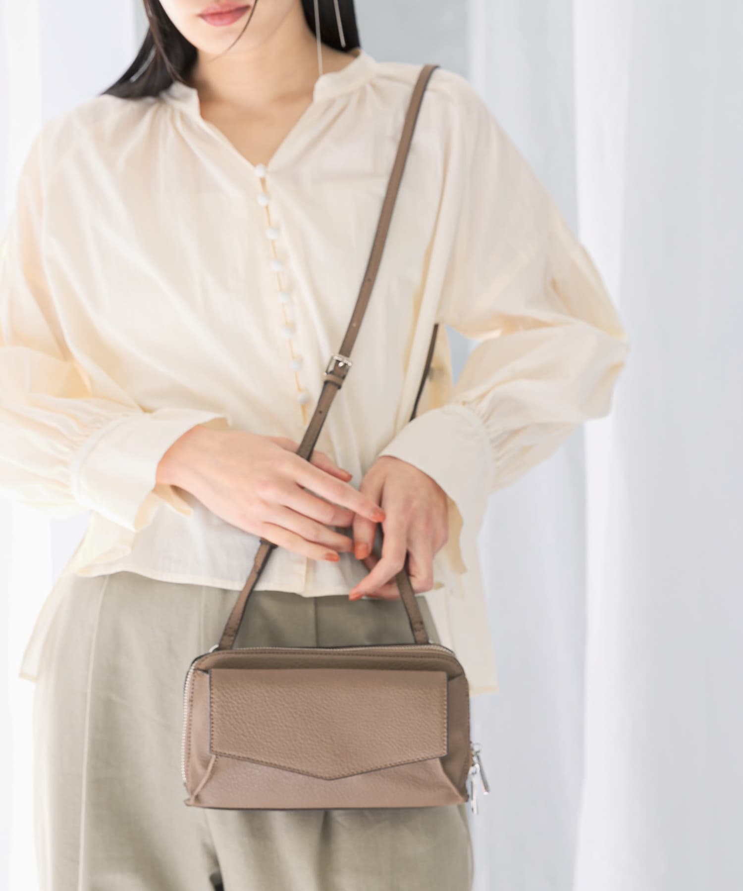 TAUPE
