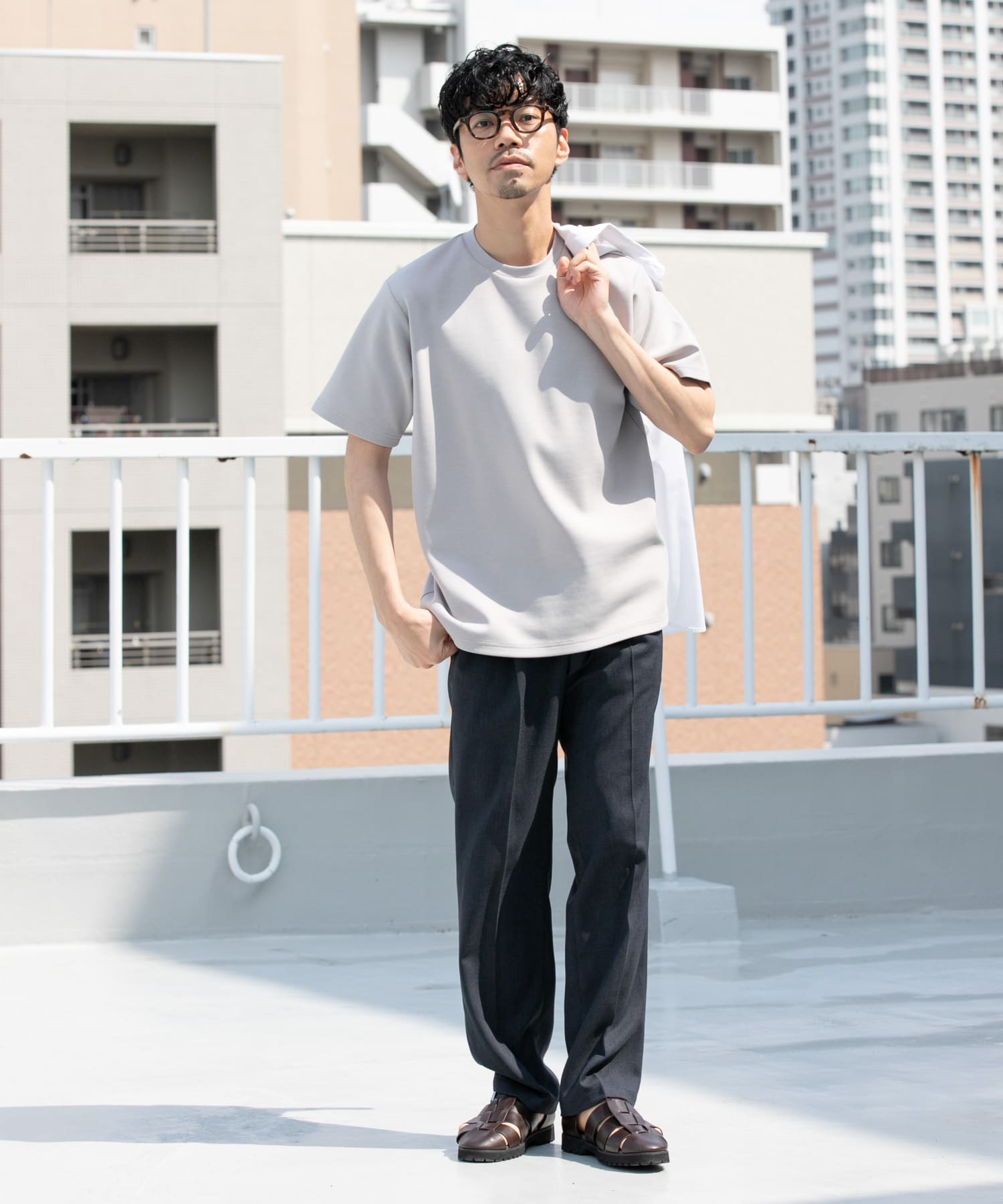 LIGHT GRAY