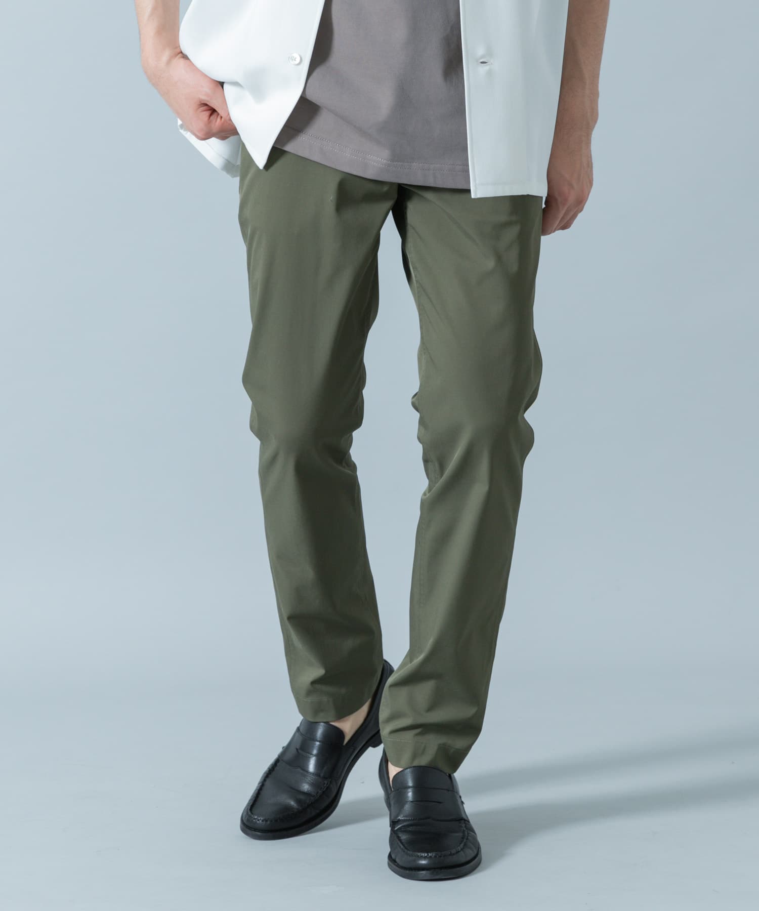 KHAKI