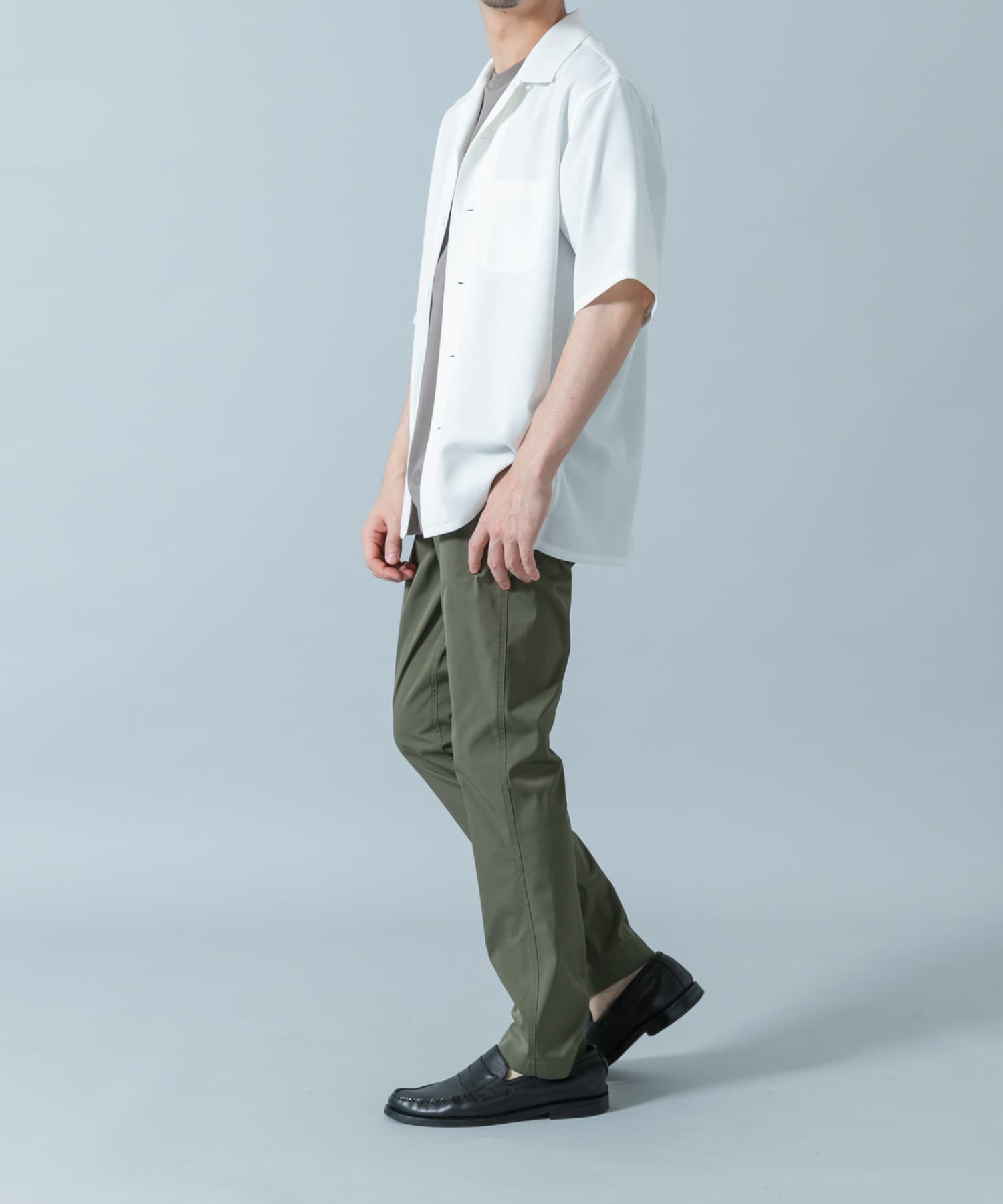 KHAKI