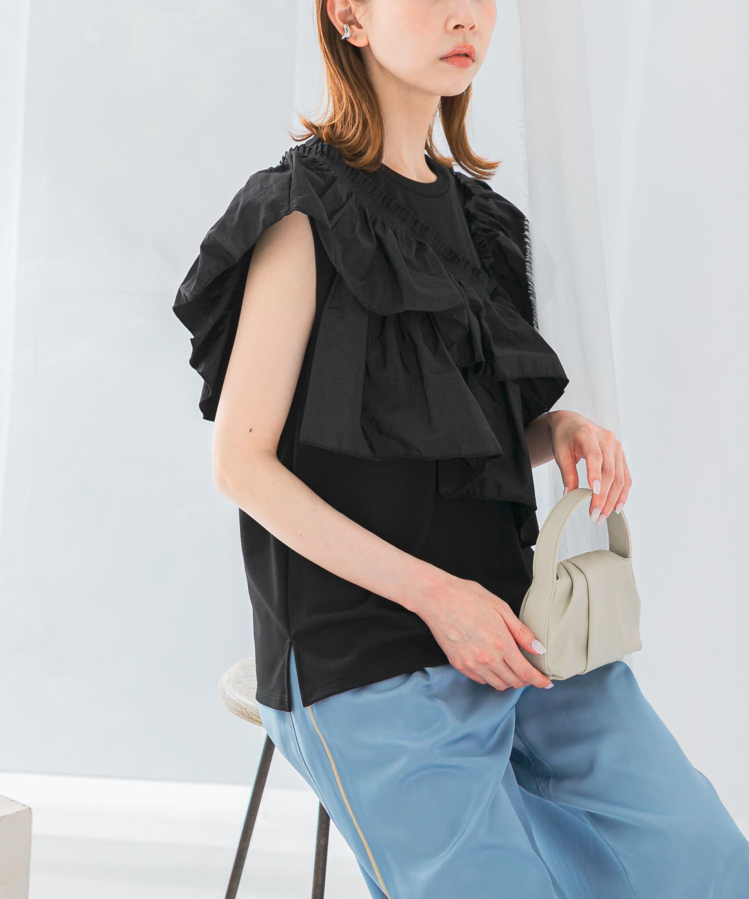 プリーツフリルデザインプルオーバー