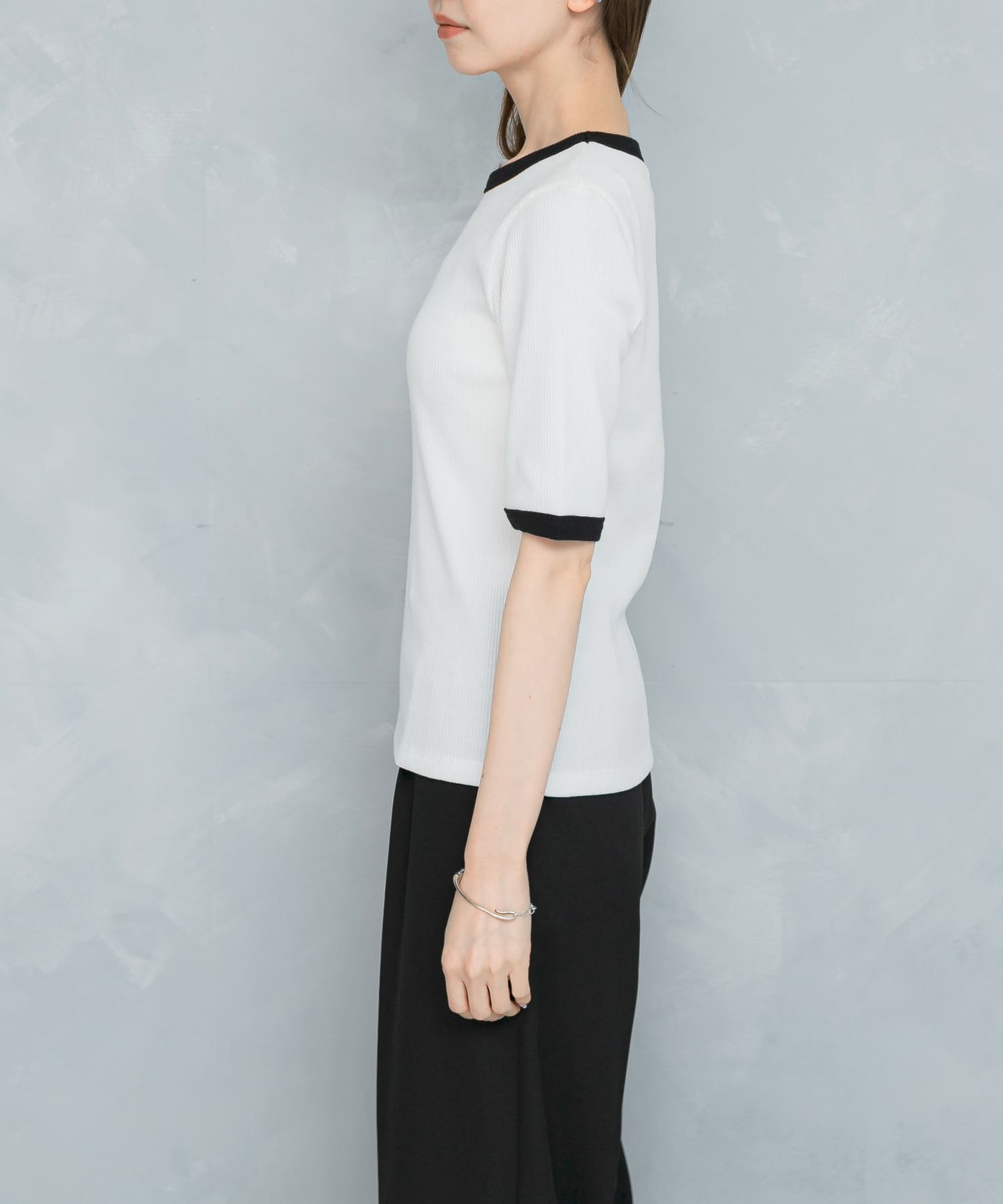 WHITE×BK