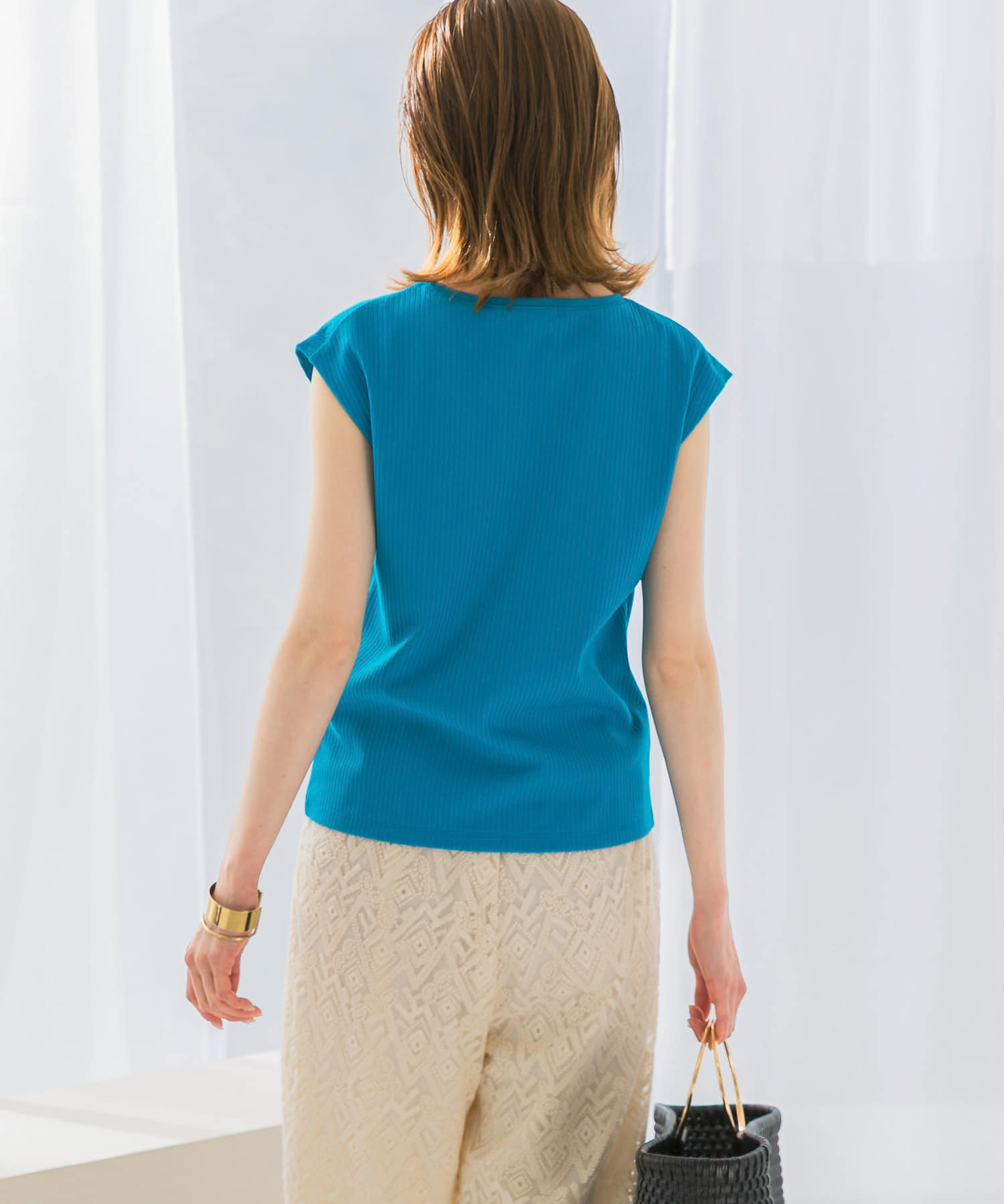TURQUOISE