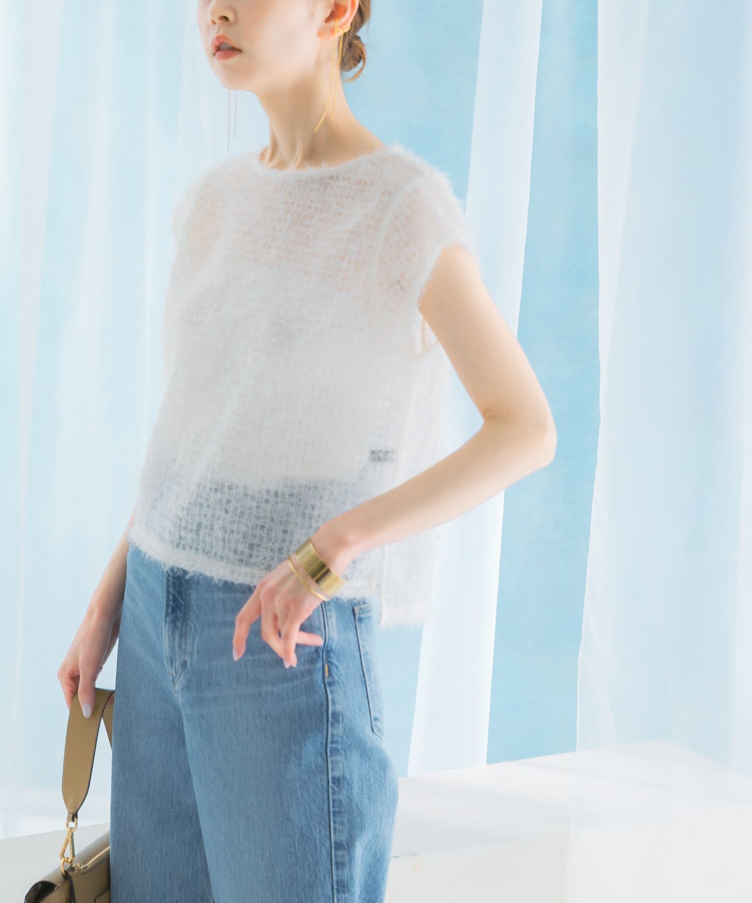 フェザーチュールプルオーバー