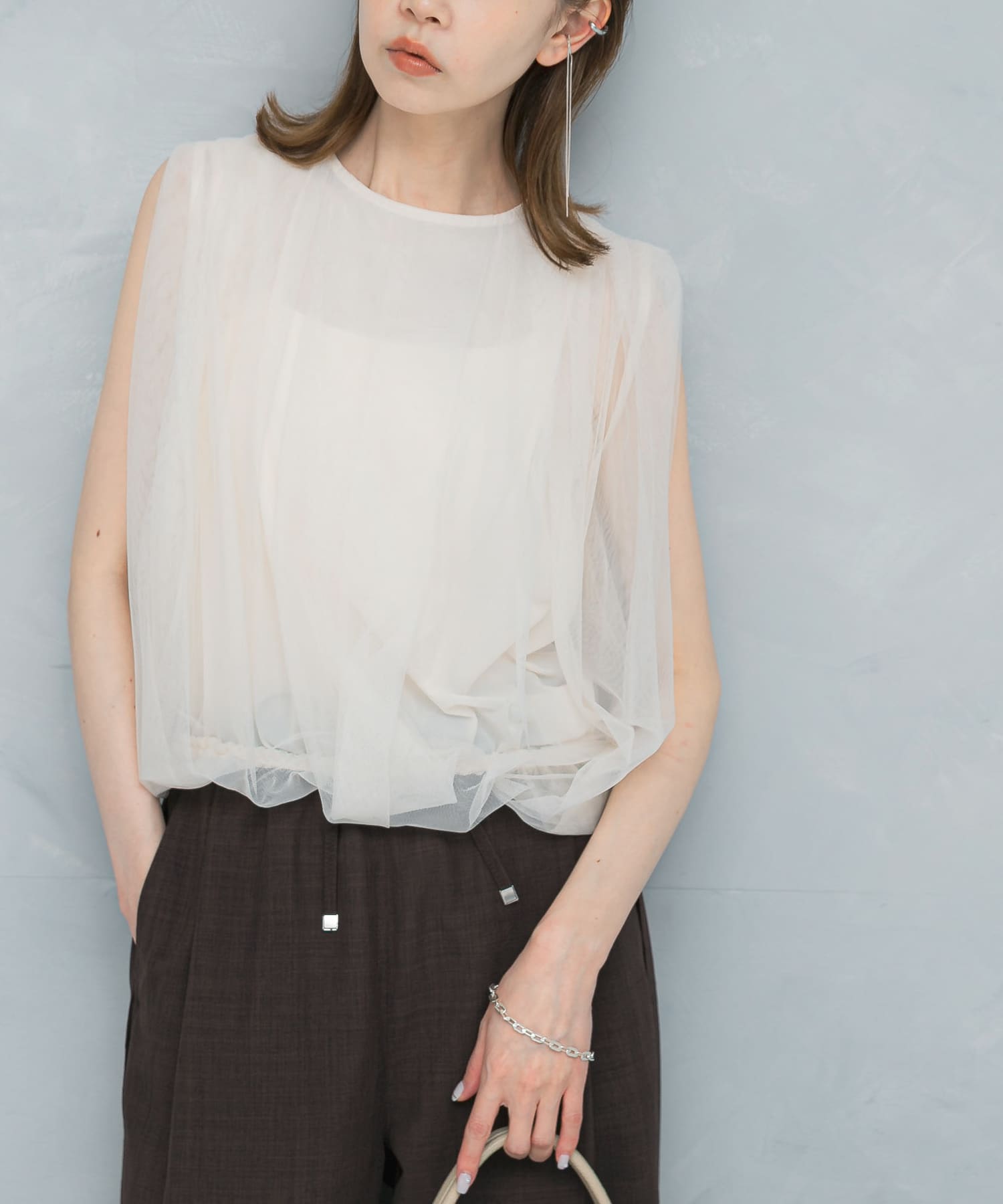 チュールタックプルオーバー