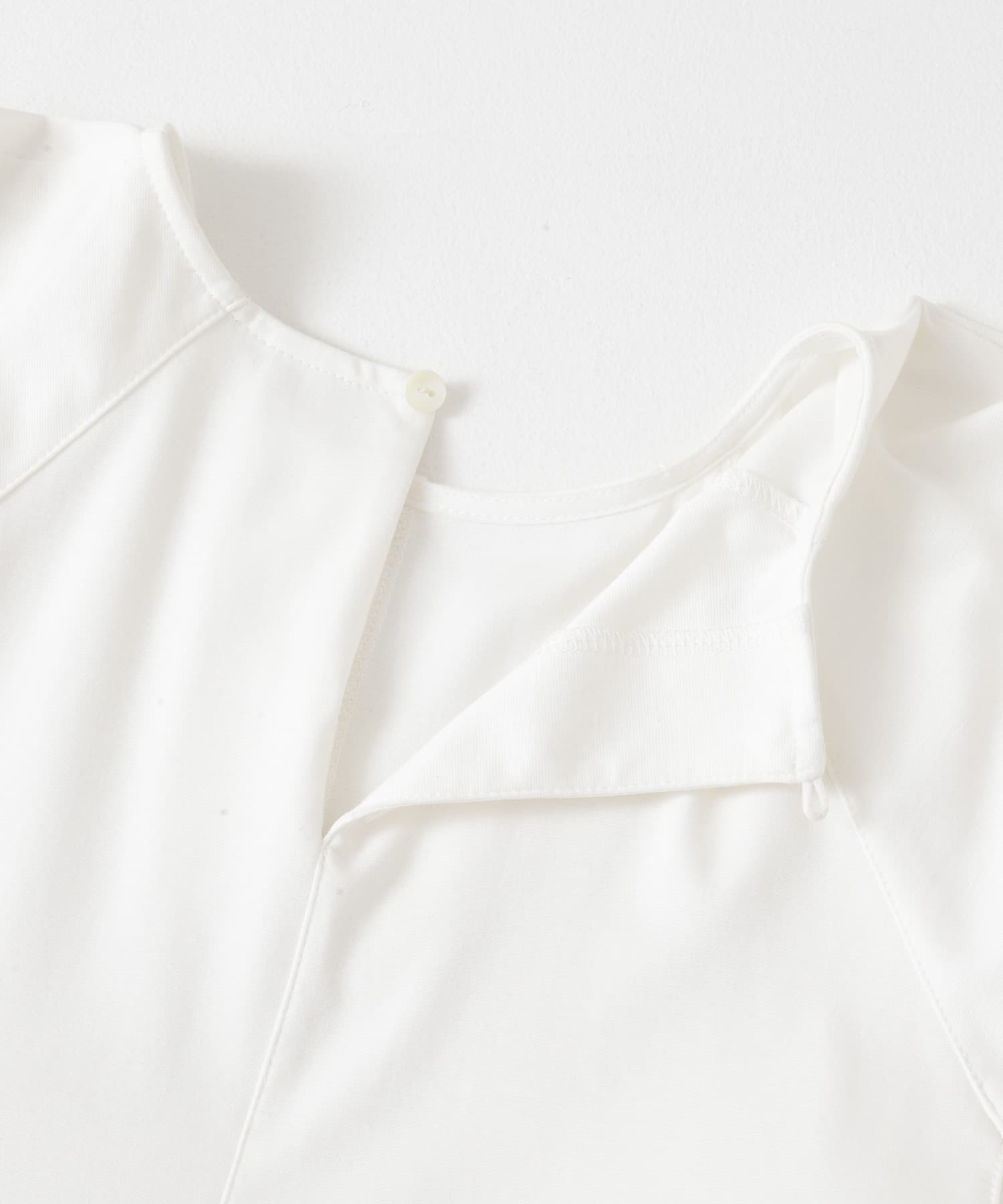 クールタッチフレアポンチプルオーバー OFF WHITE FREE