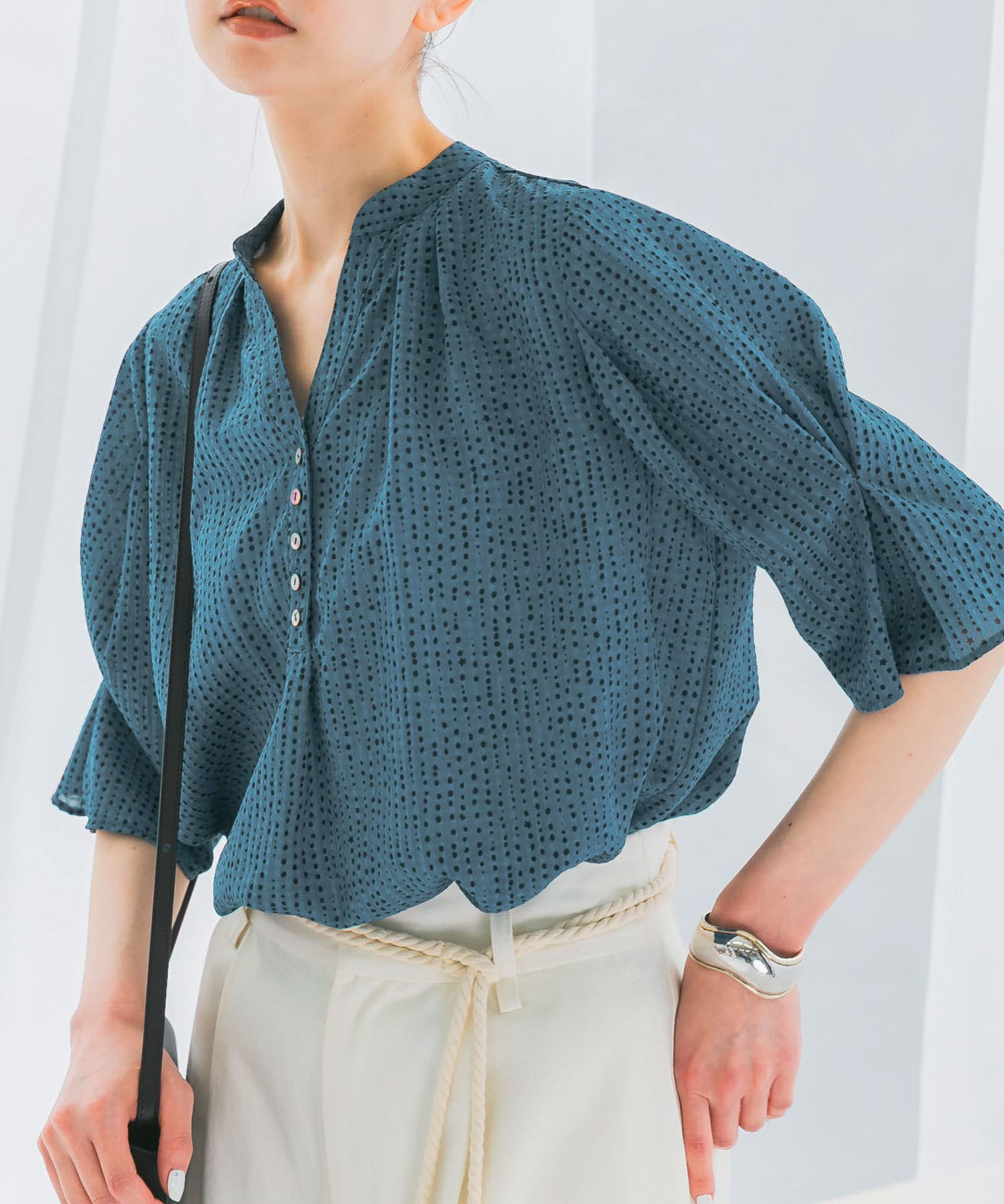 TURQUOISE