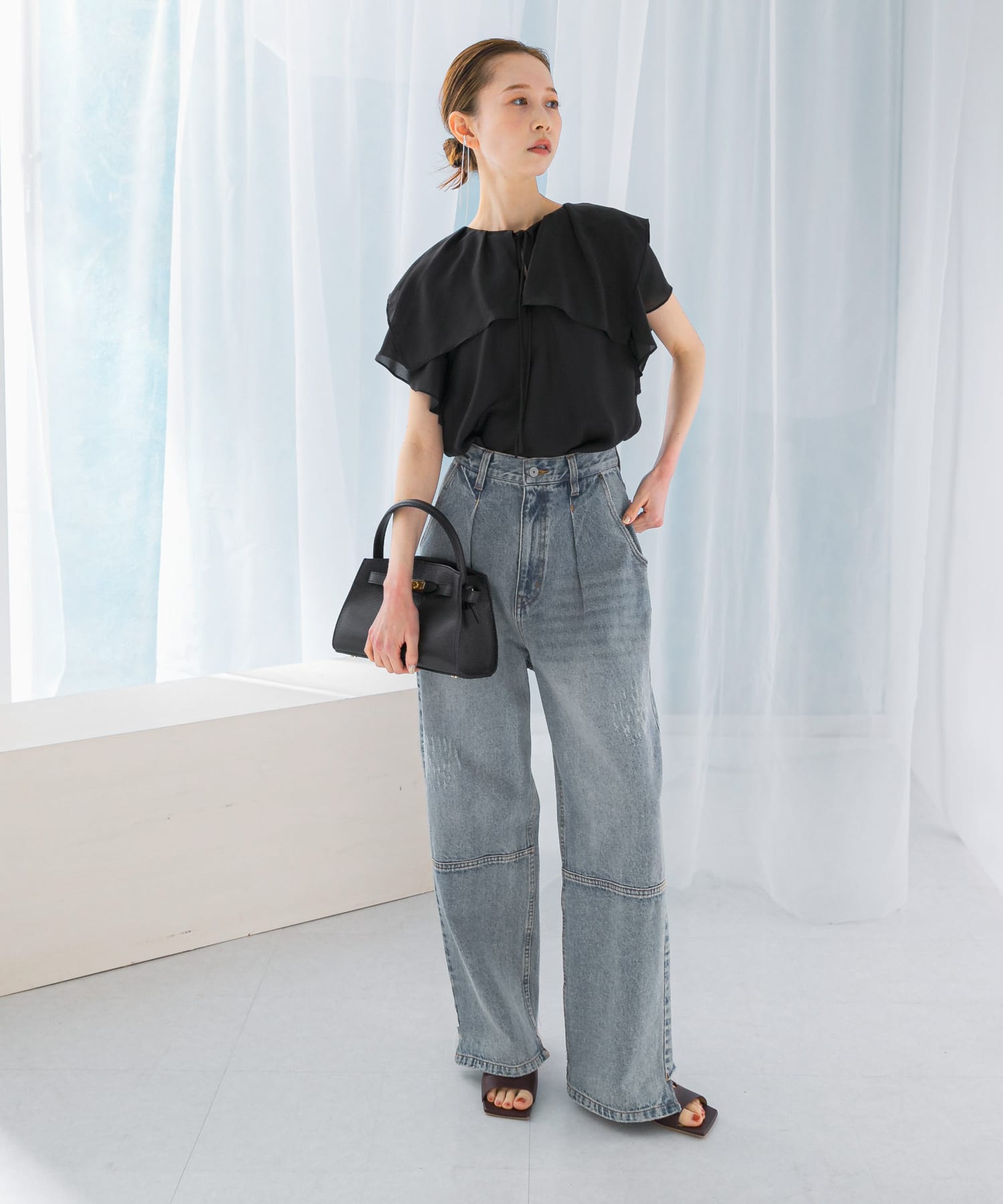 イージーケアフリルブラウス(FREE OFF WHITE): トップス｜URBAN
