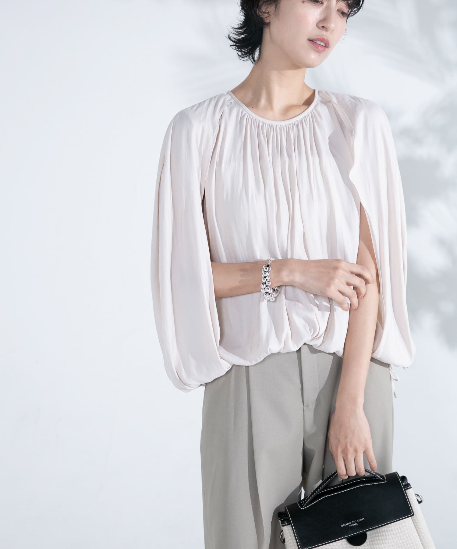 2WAYバルーンブラウス