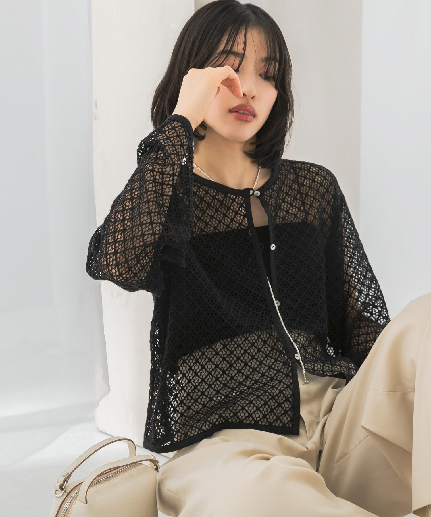AMOMENTO SCOOP NECK TWO WAY VEST(0 BLACK): トップス｜URBAN