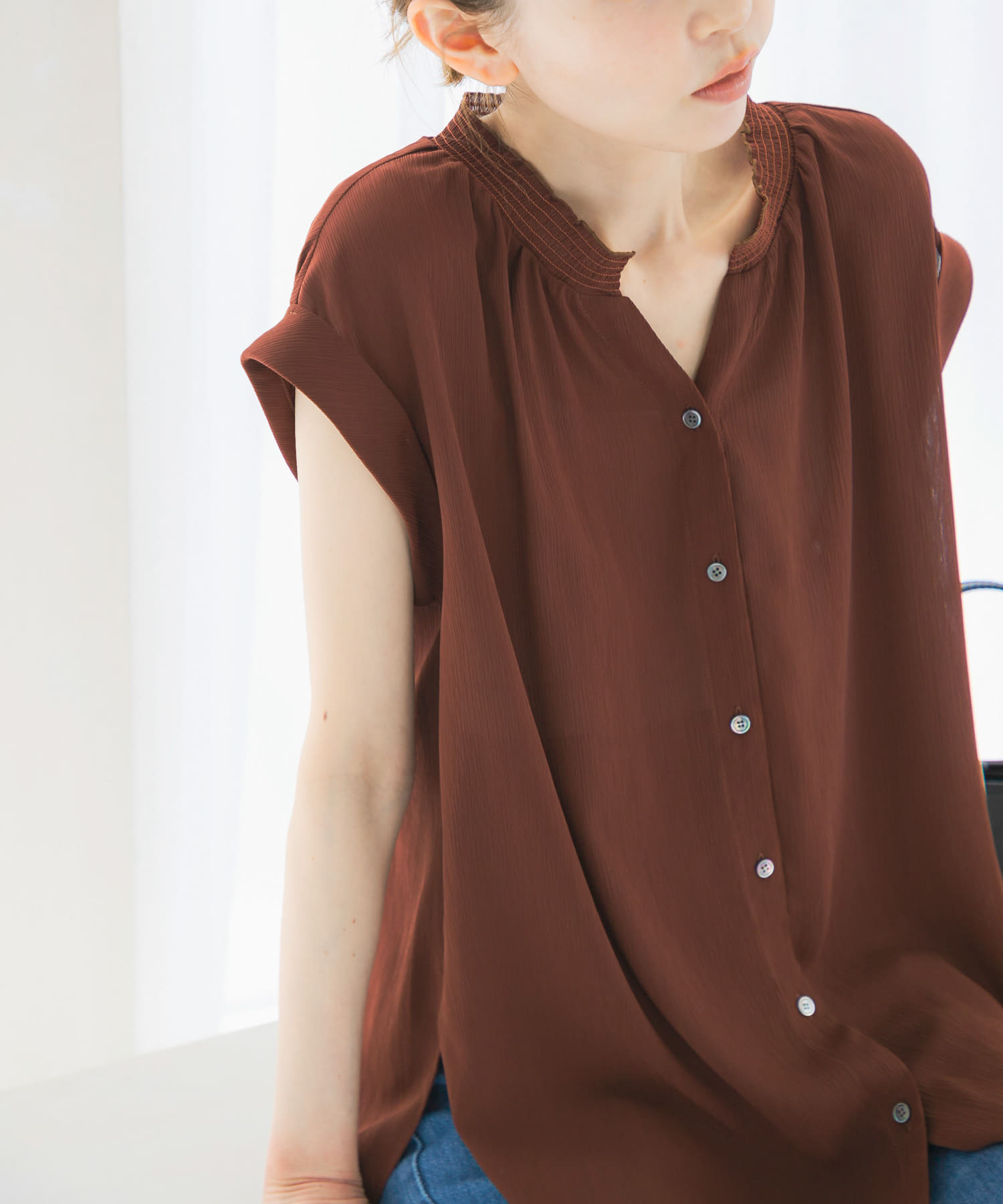 『WEB限定』シャーリングスキッパーブラウス