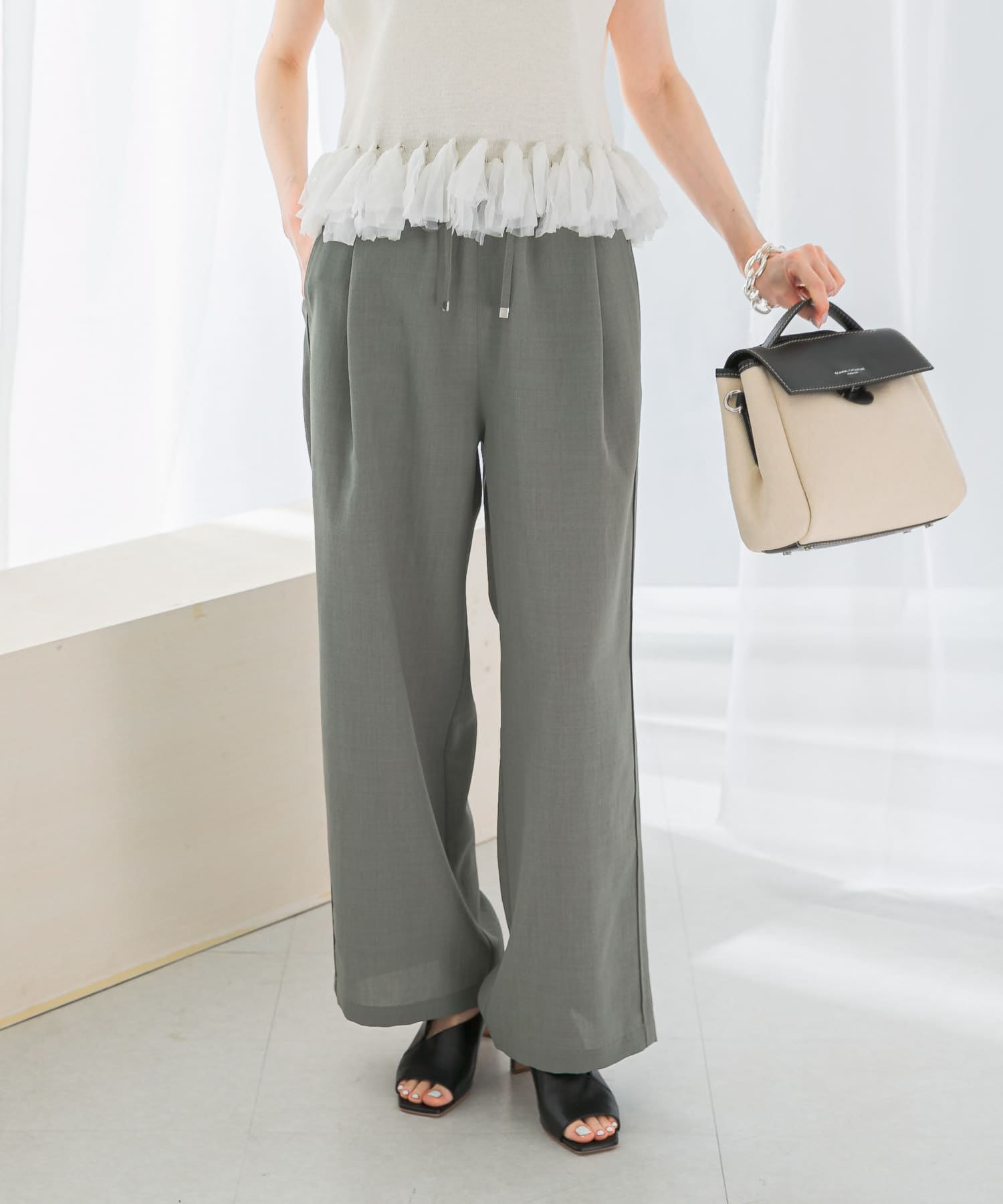 身長：165cm サイズ：38