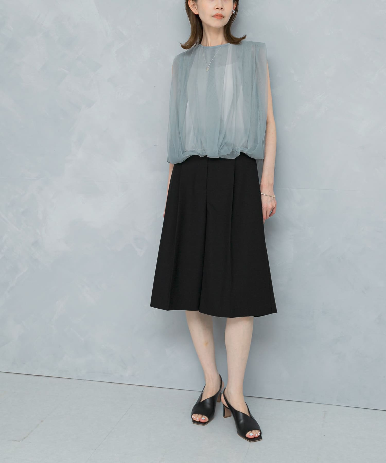 身長：165cm サイズ：38