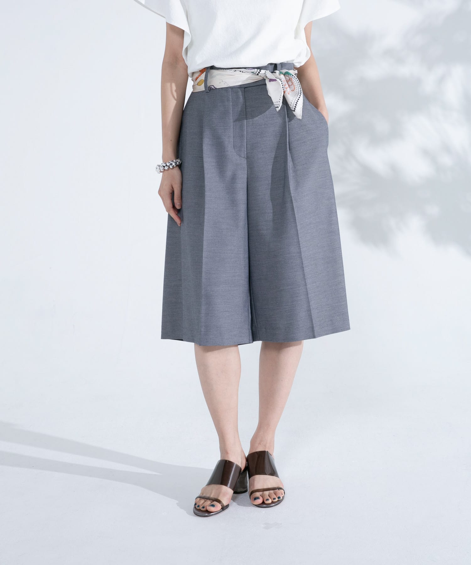 身長：166cm サイズ：38