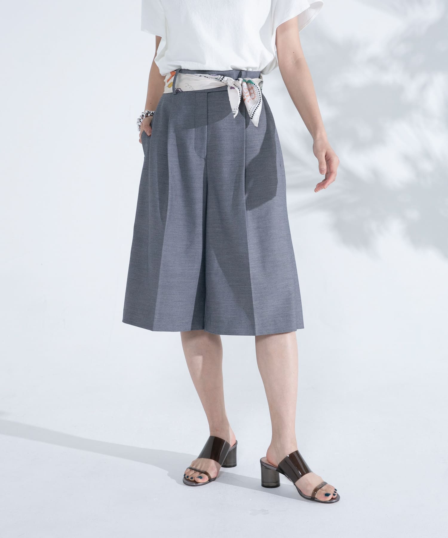 身長：166cm サイズ：38