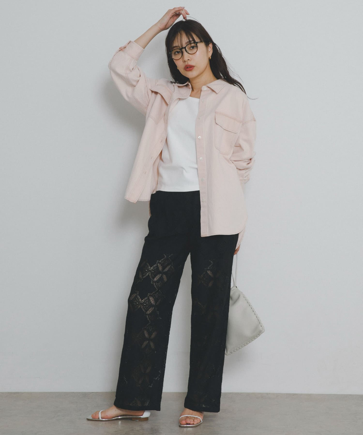 身長：164cm サイズ：38
