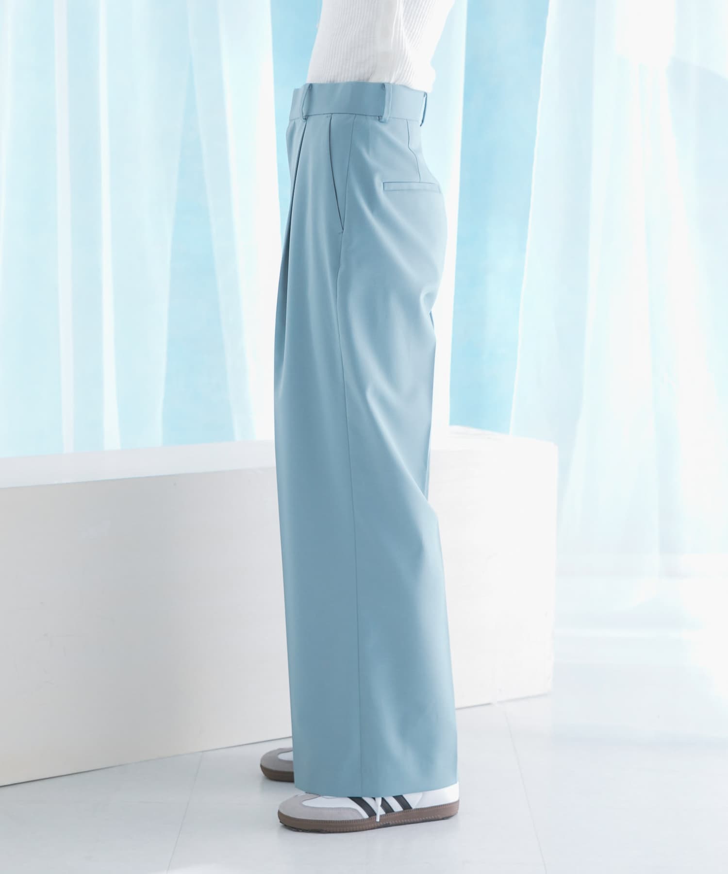 身長：168cm サイズ：38