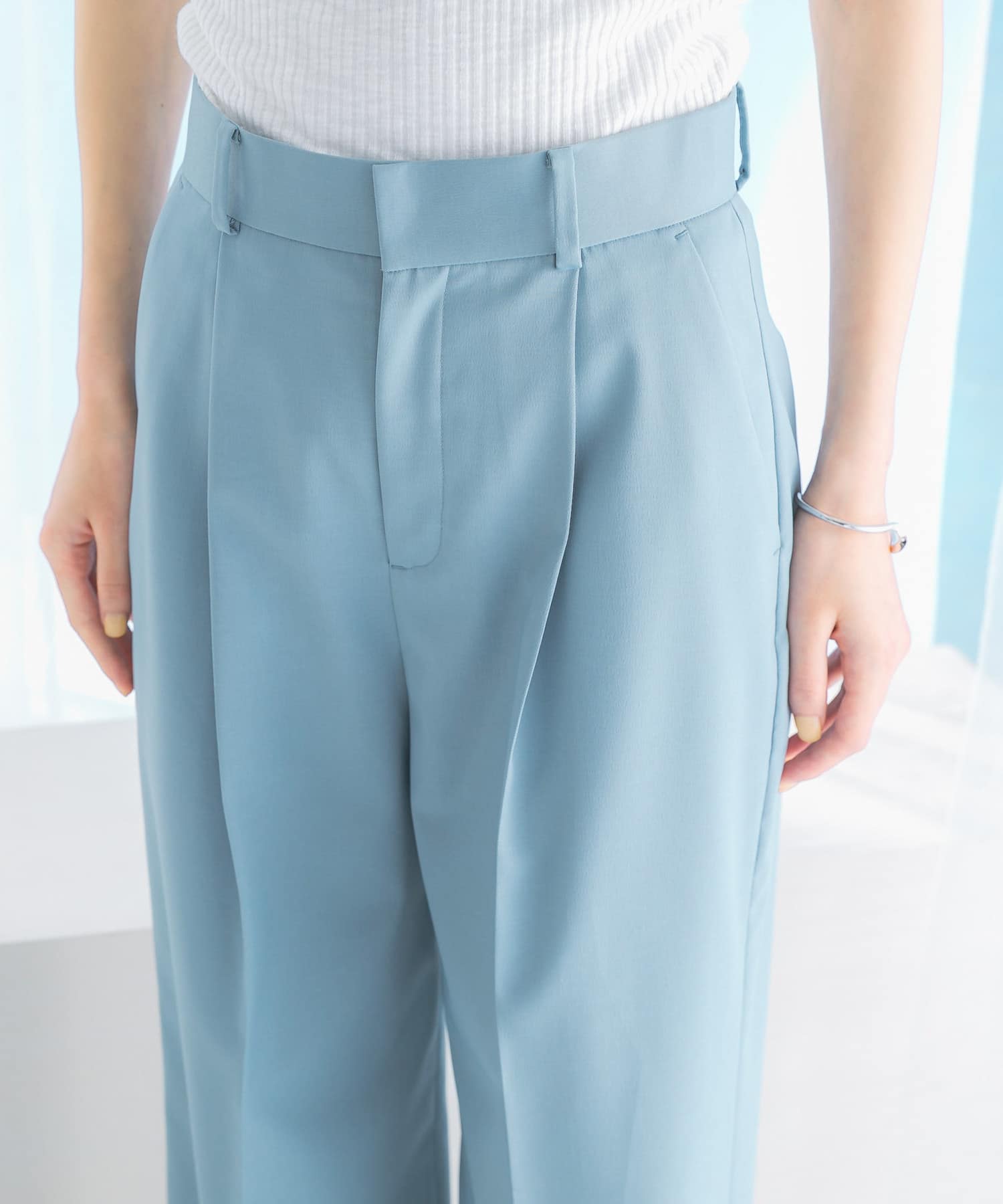 身長：168cm サイズ：38