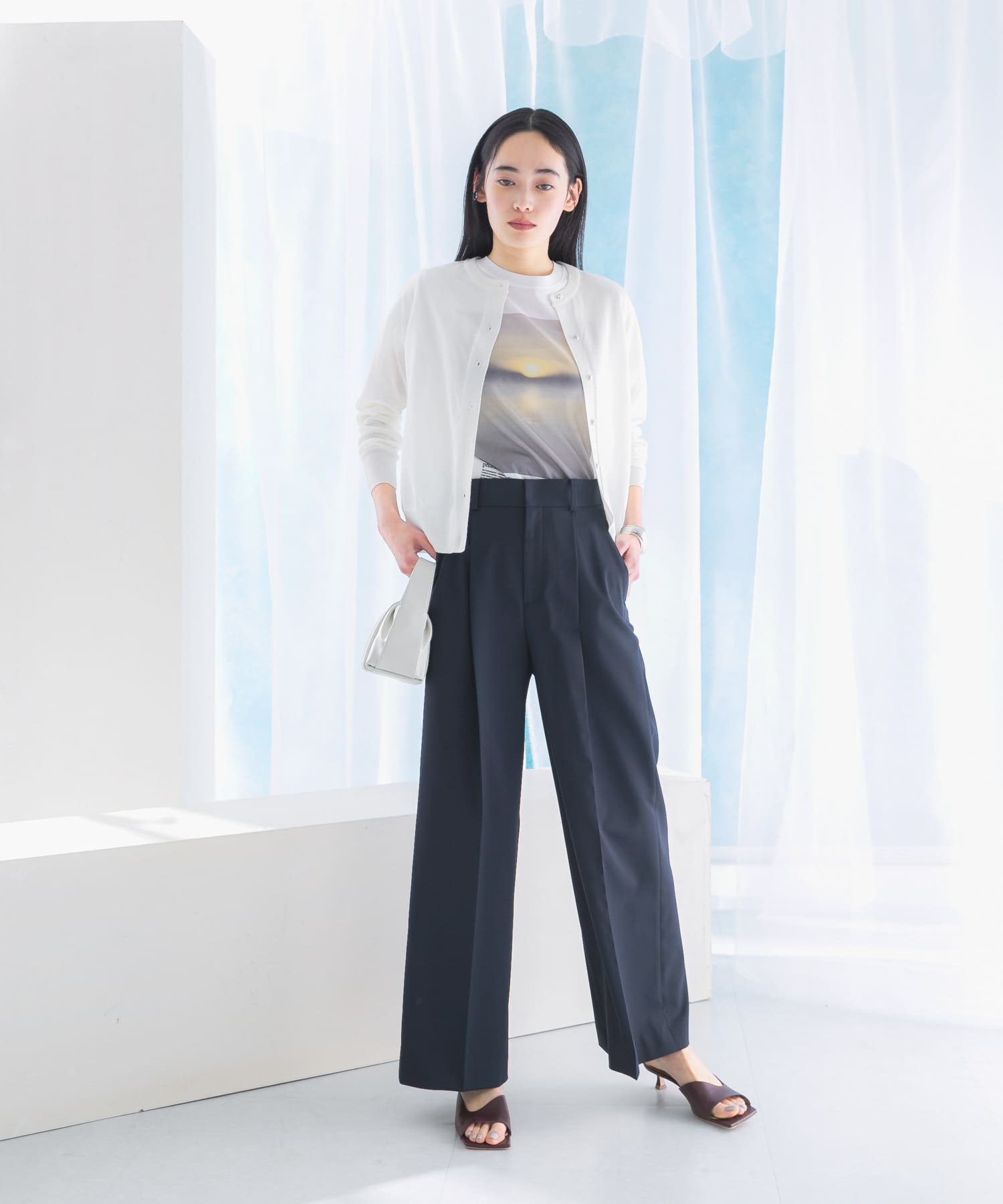 身長：168cm サイズ：38