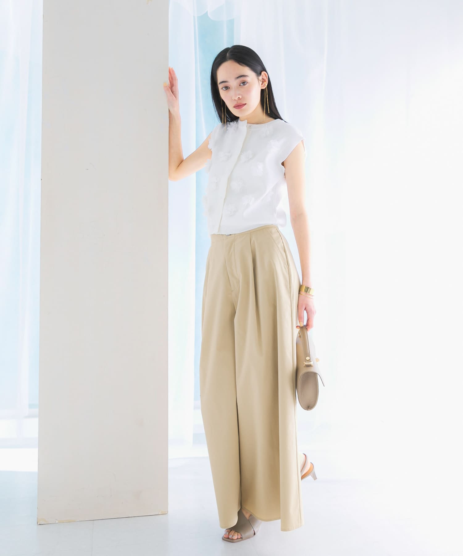 身長：168cm サイズ：38