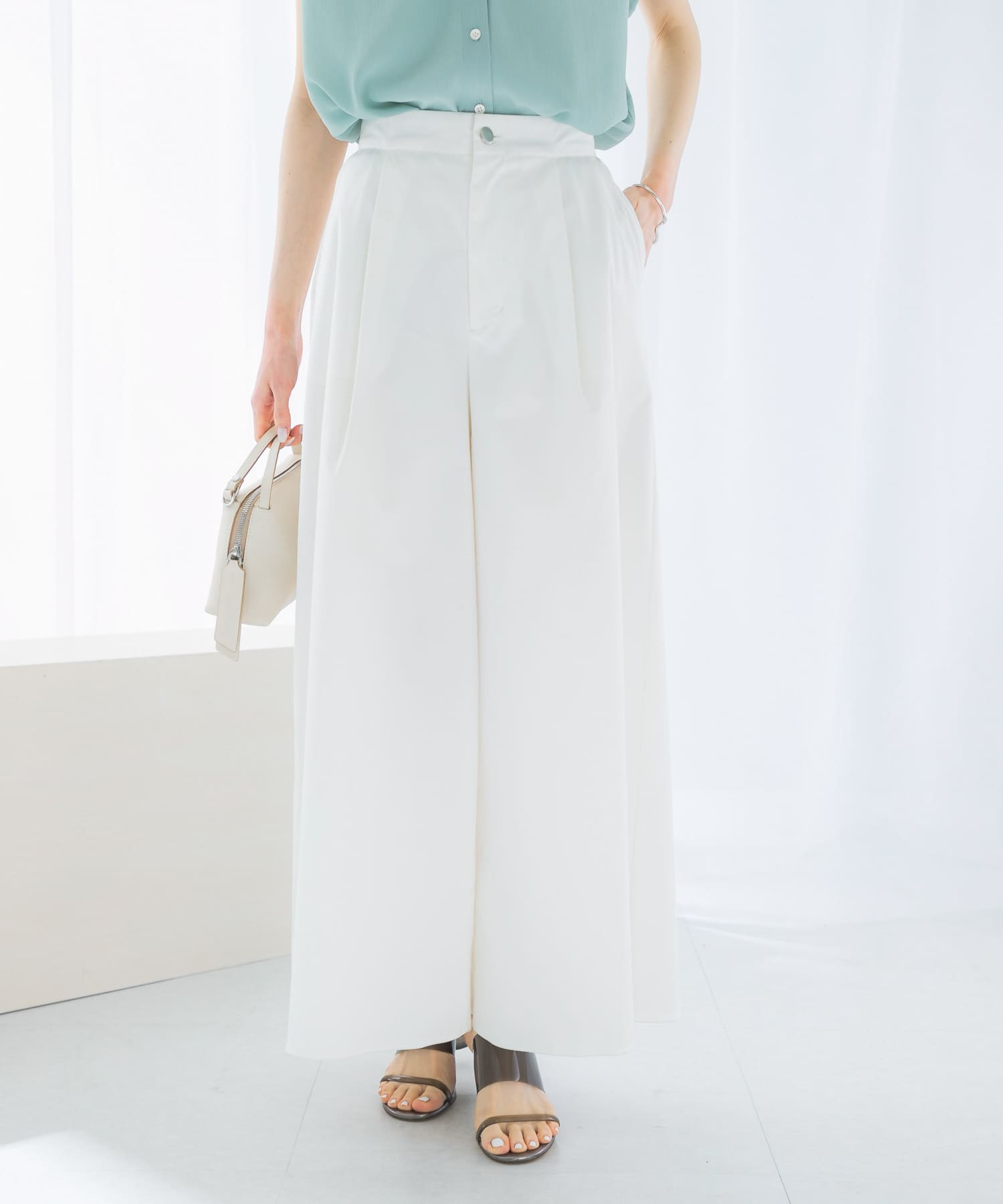 身長：165cm サイズ：38