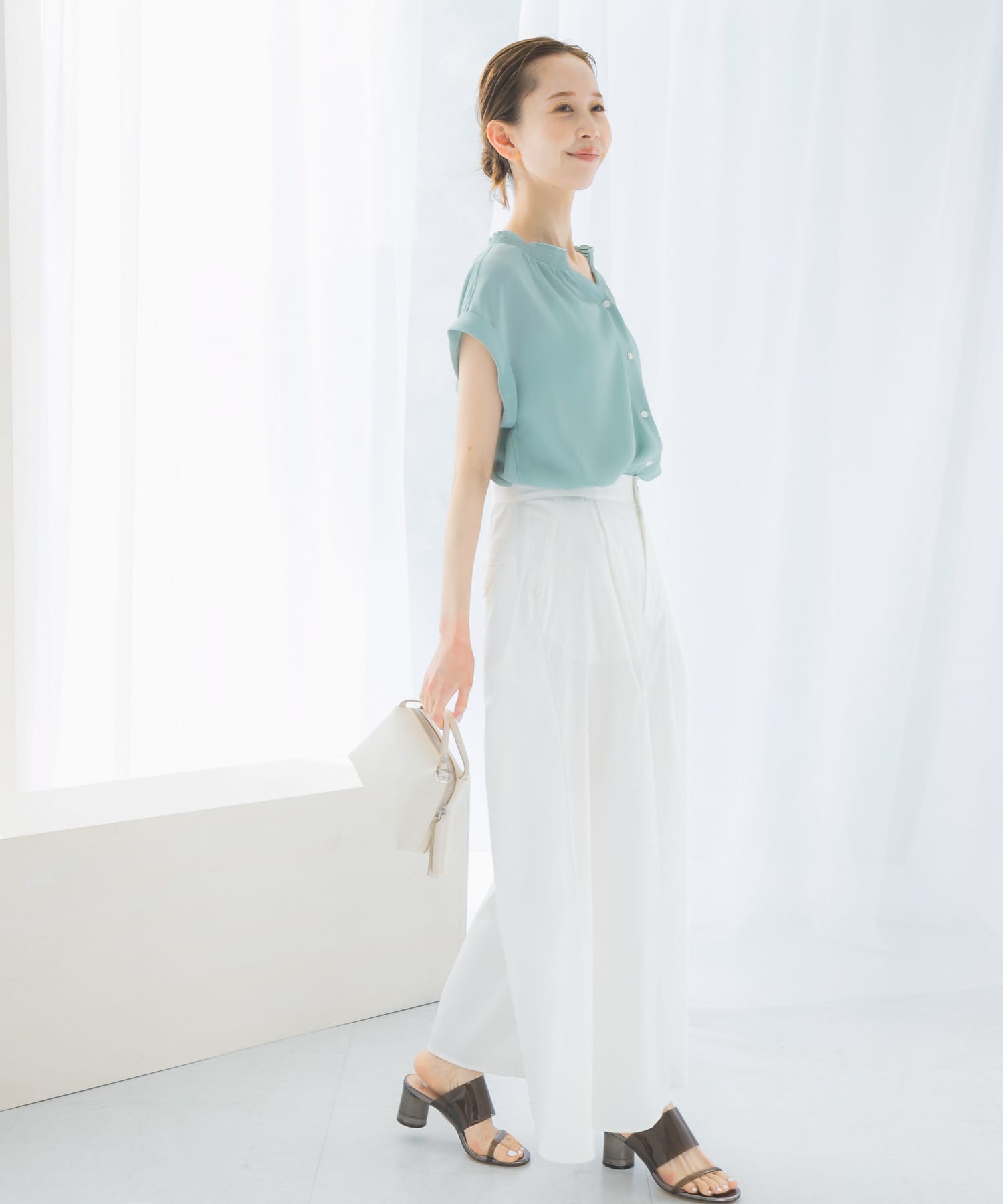 身長：165cm サイズ：38