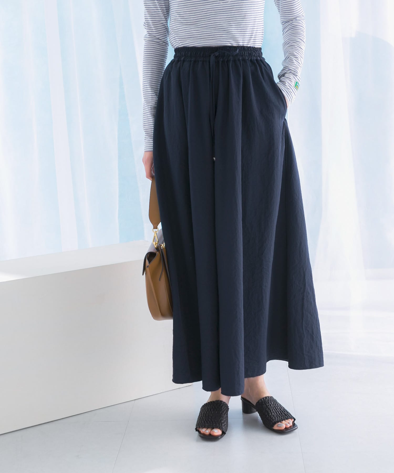 身長：168cm サイズ：38