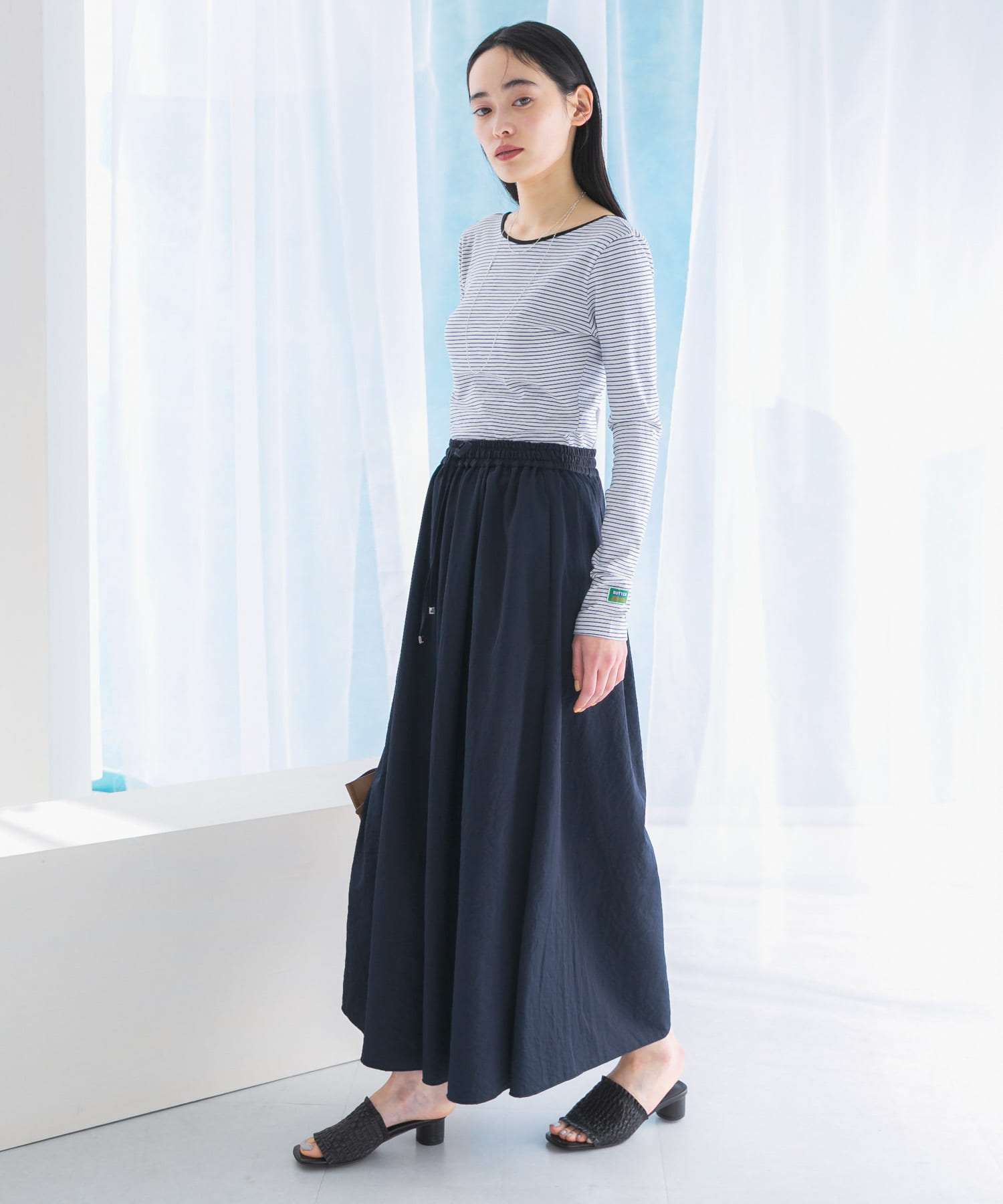 身長：168cm サイズ：38