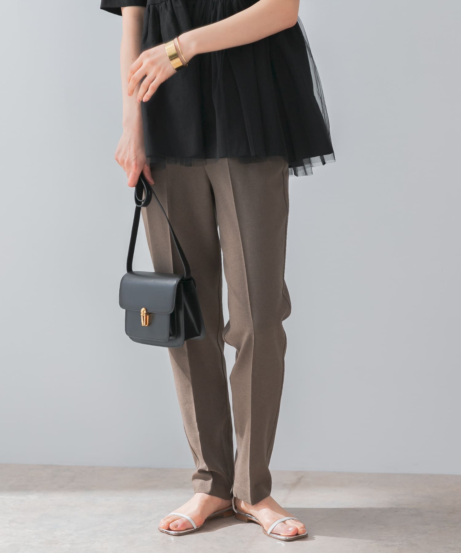 身長：170cm サイズ：38