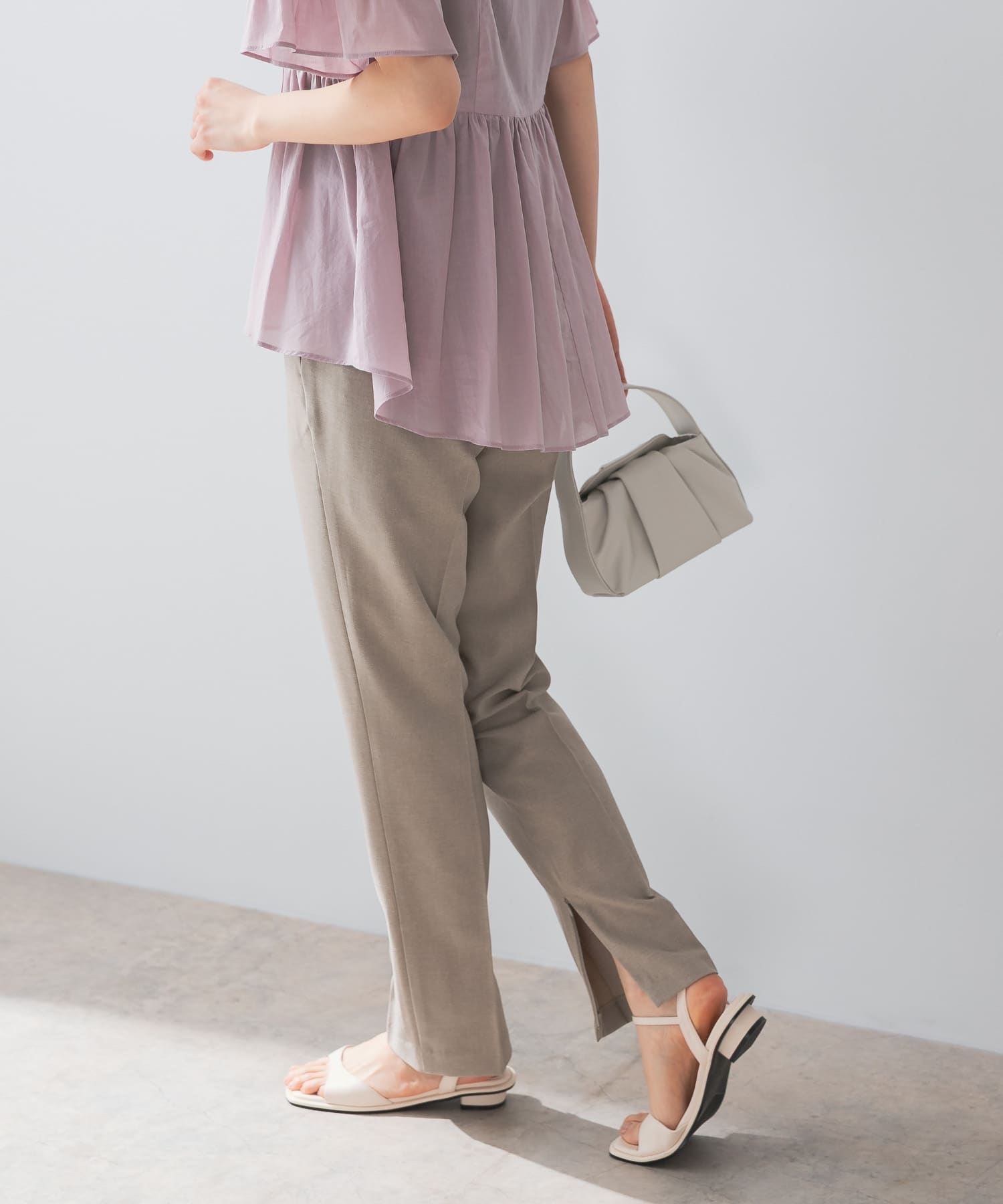 身長：170cm サイズ：38