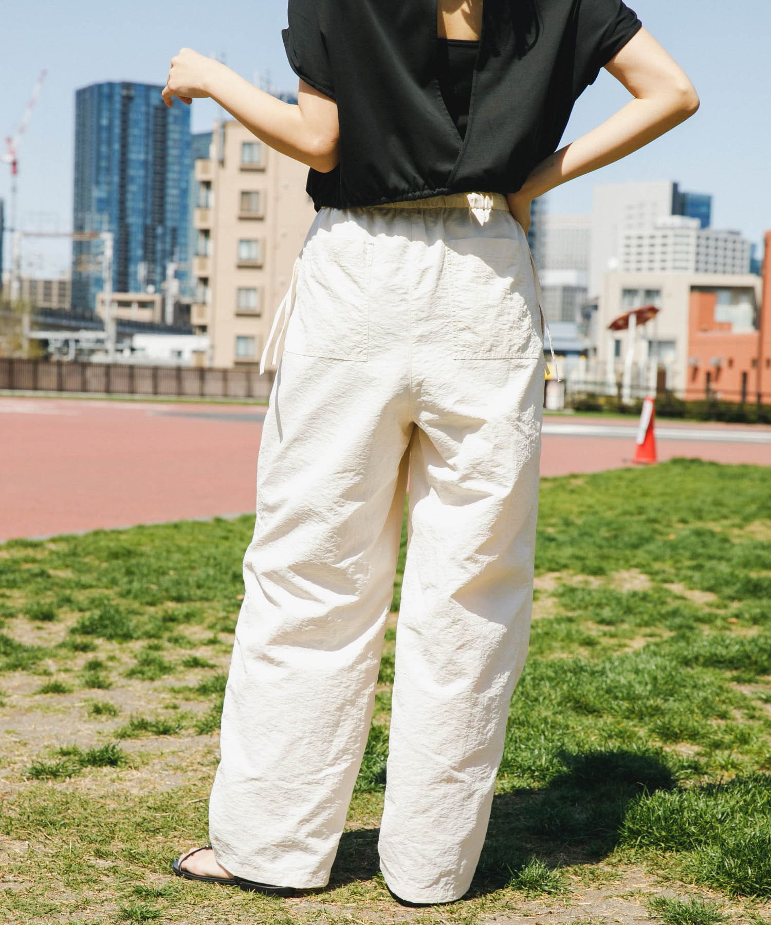 身長：166cm サイズ：38