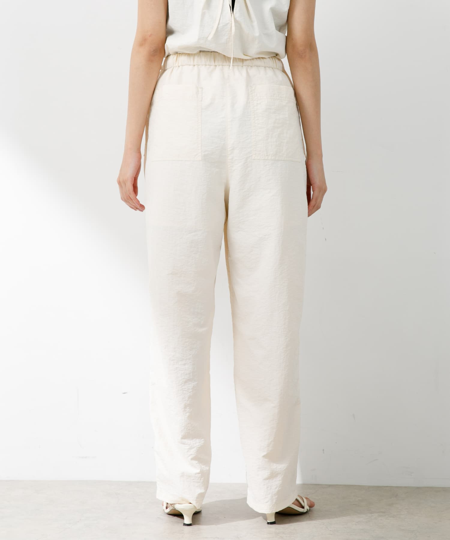【新品タグ付】F by ROSSO撥水ストレッチスリットパンツ　黒　サイズ38 F by ROSSO 撥水ナイロンイージーパンツ(36 IVORY): ボトム