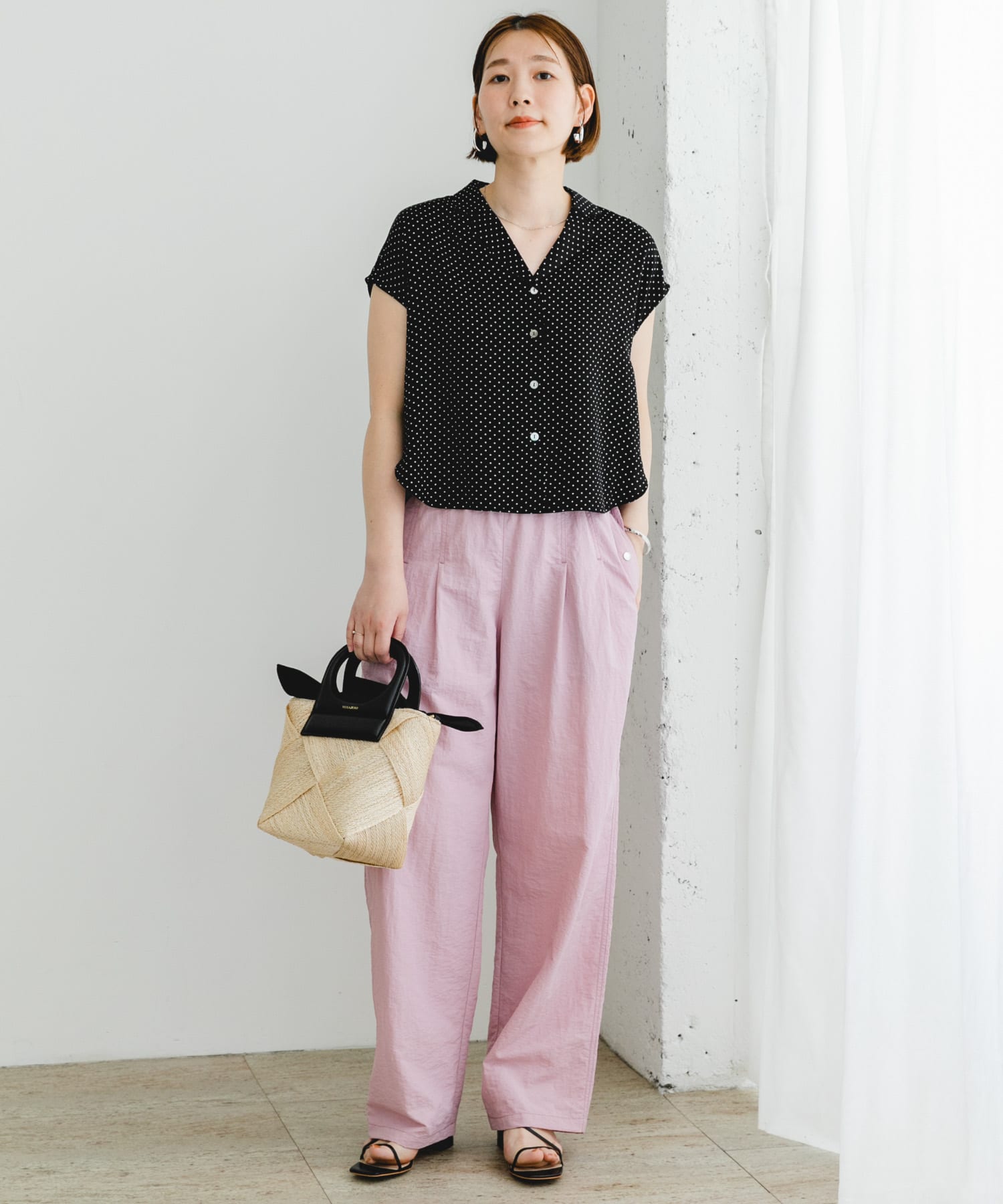 身長：164cm サイズ：38