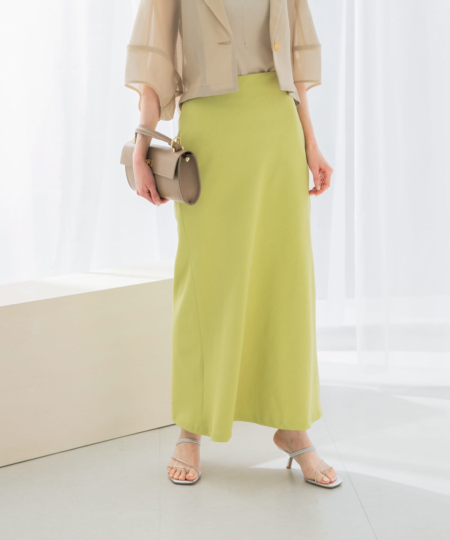 身長：165cm サイズ：38