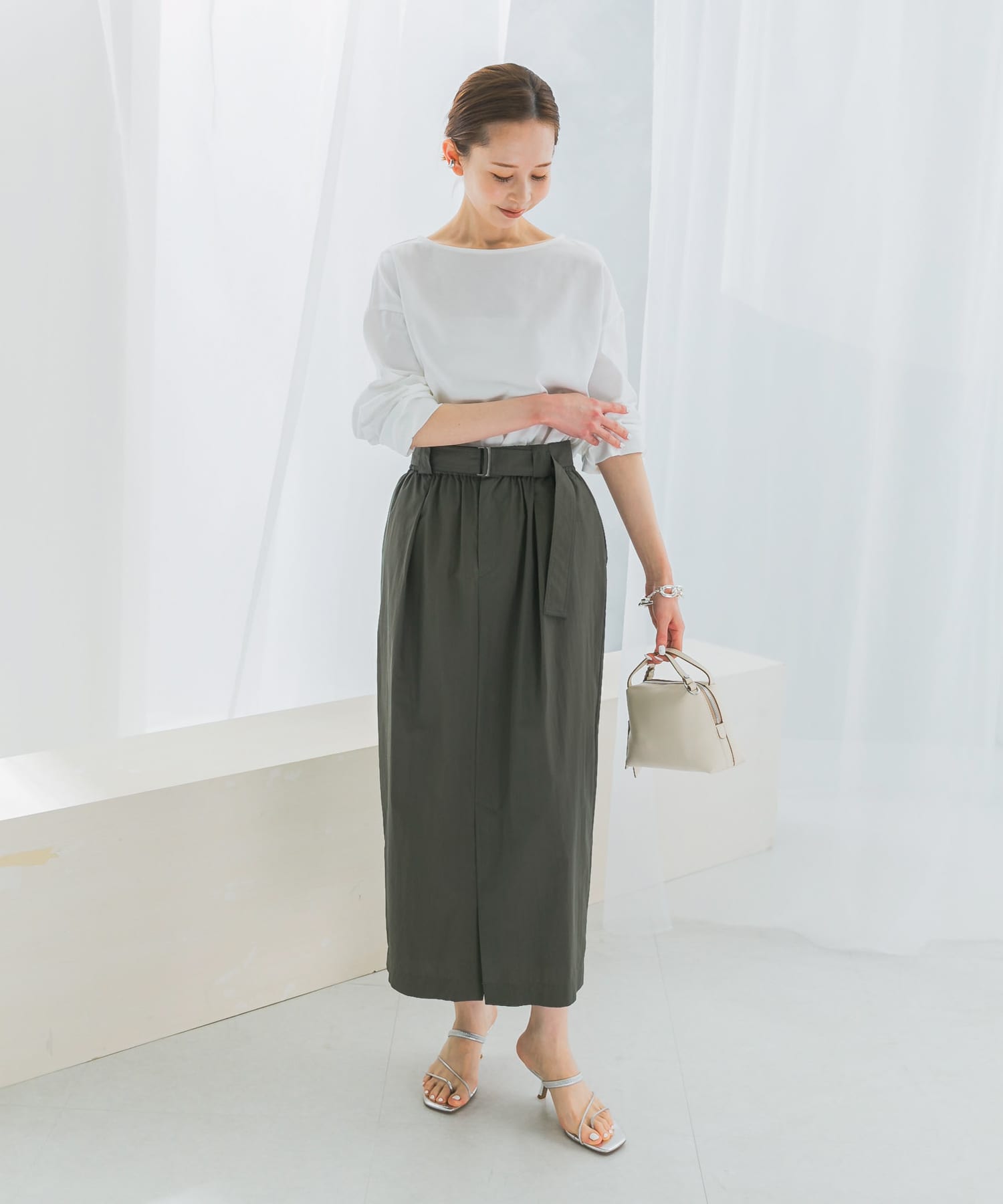 khaki